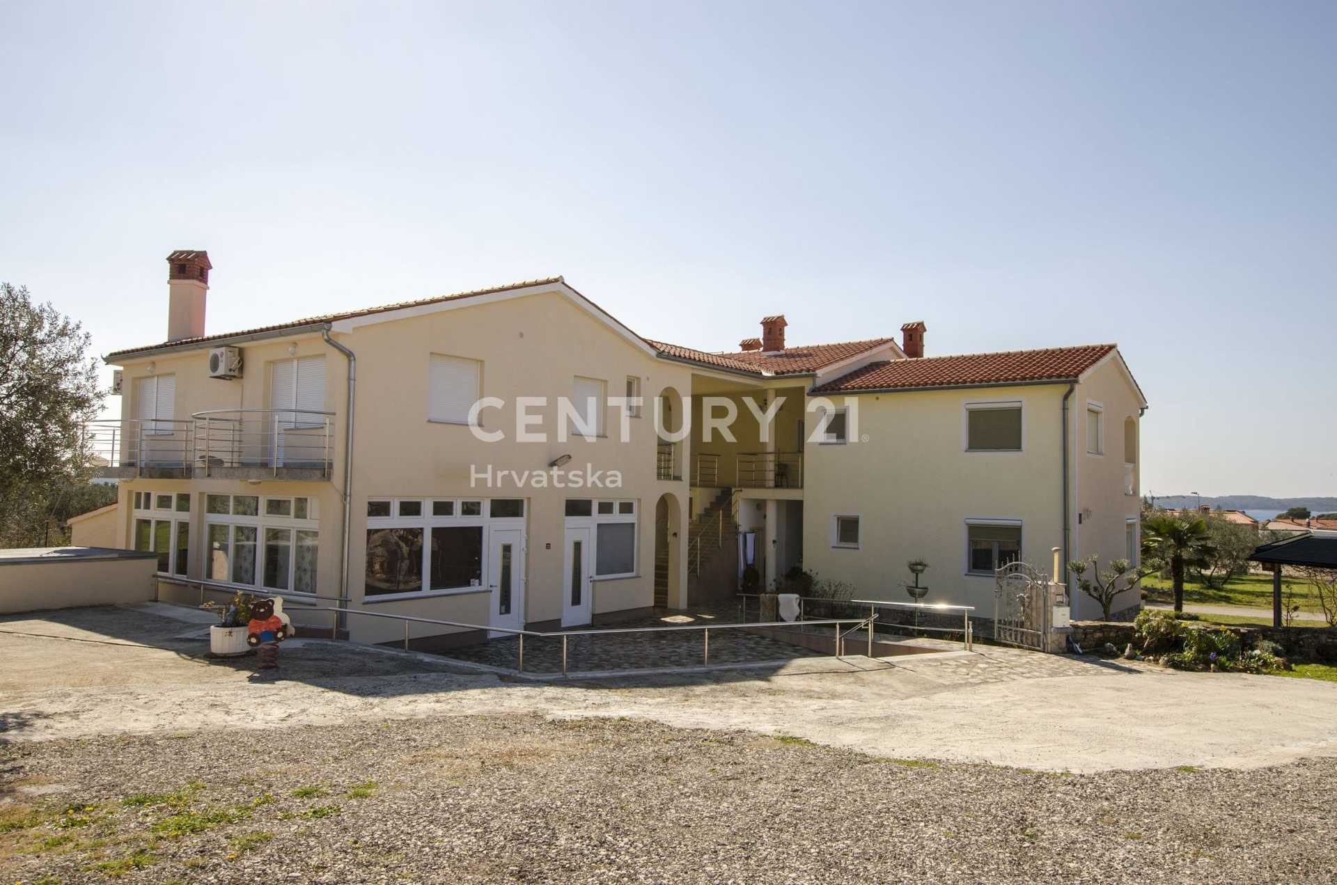 House in Fazana, Istarska Zupanija 11618549