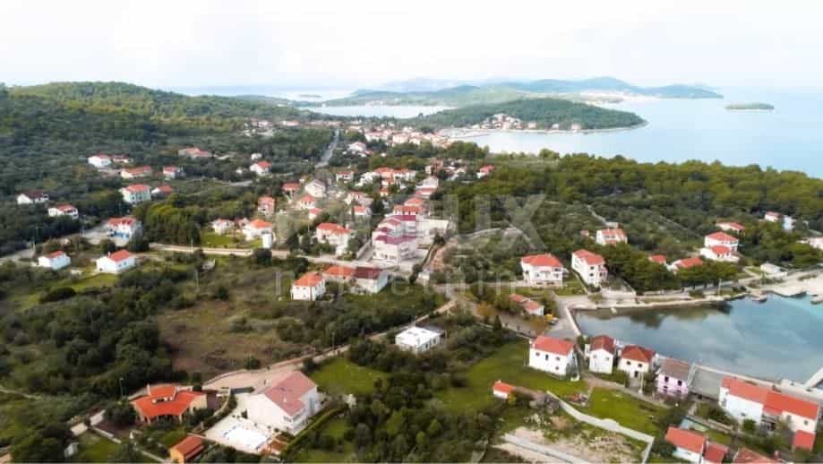 Land i Kukljica, Zadarska Zupanija 11619683