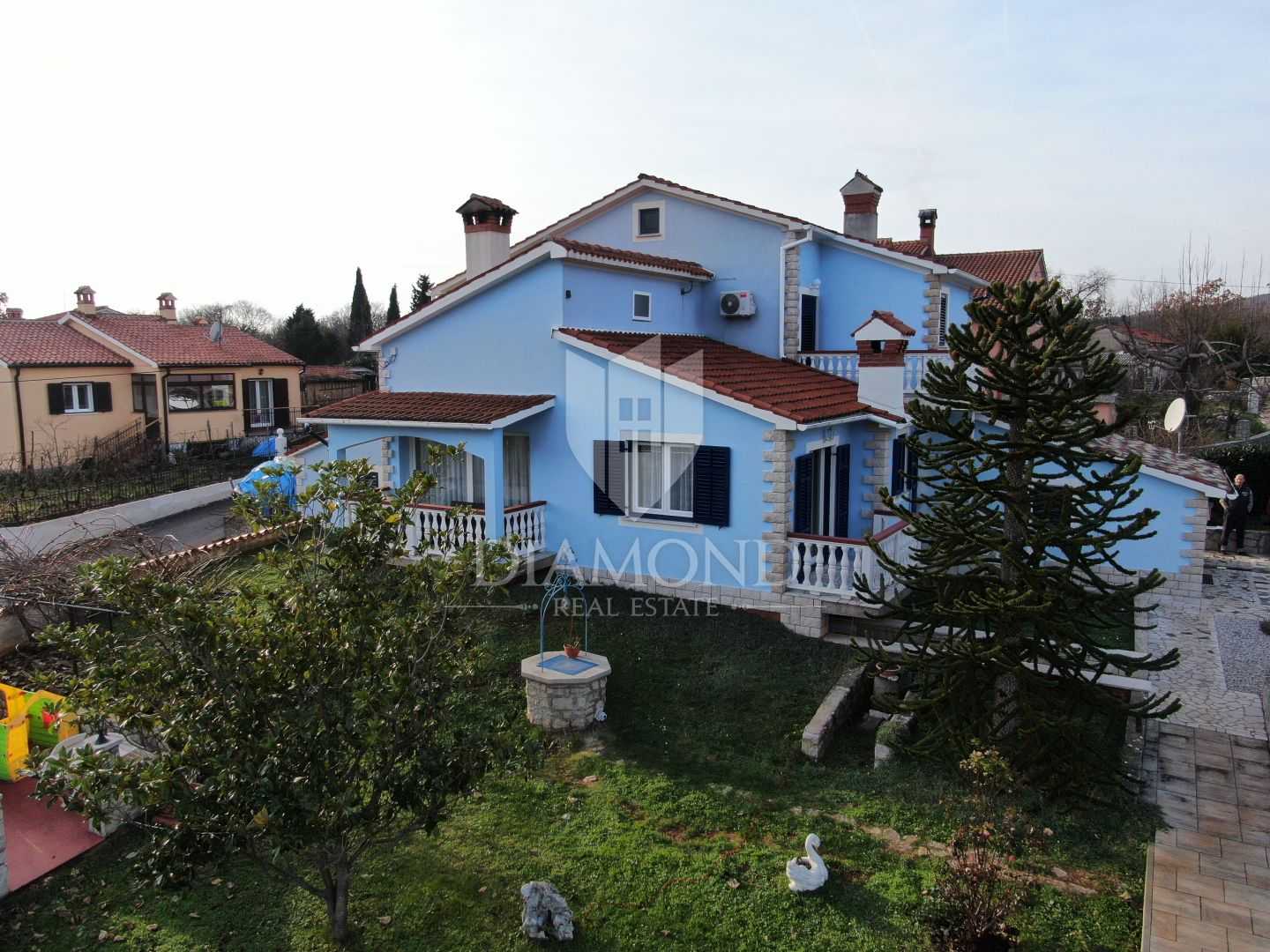 بيت في Labin, Istria County 11620329
