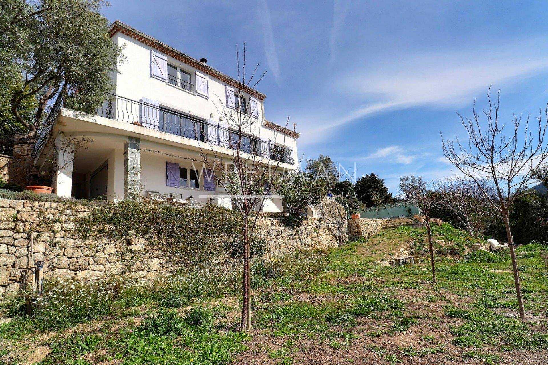 casa no Bargemon, Provença-Alpes-Costa Azul 11620406