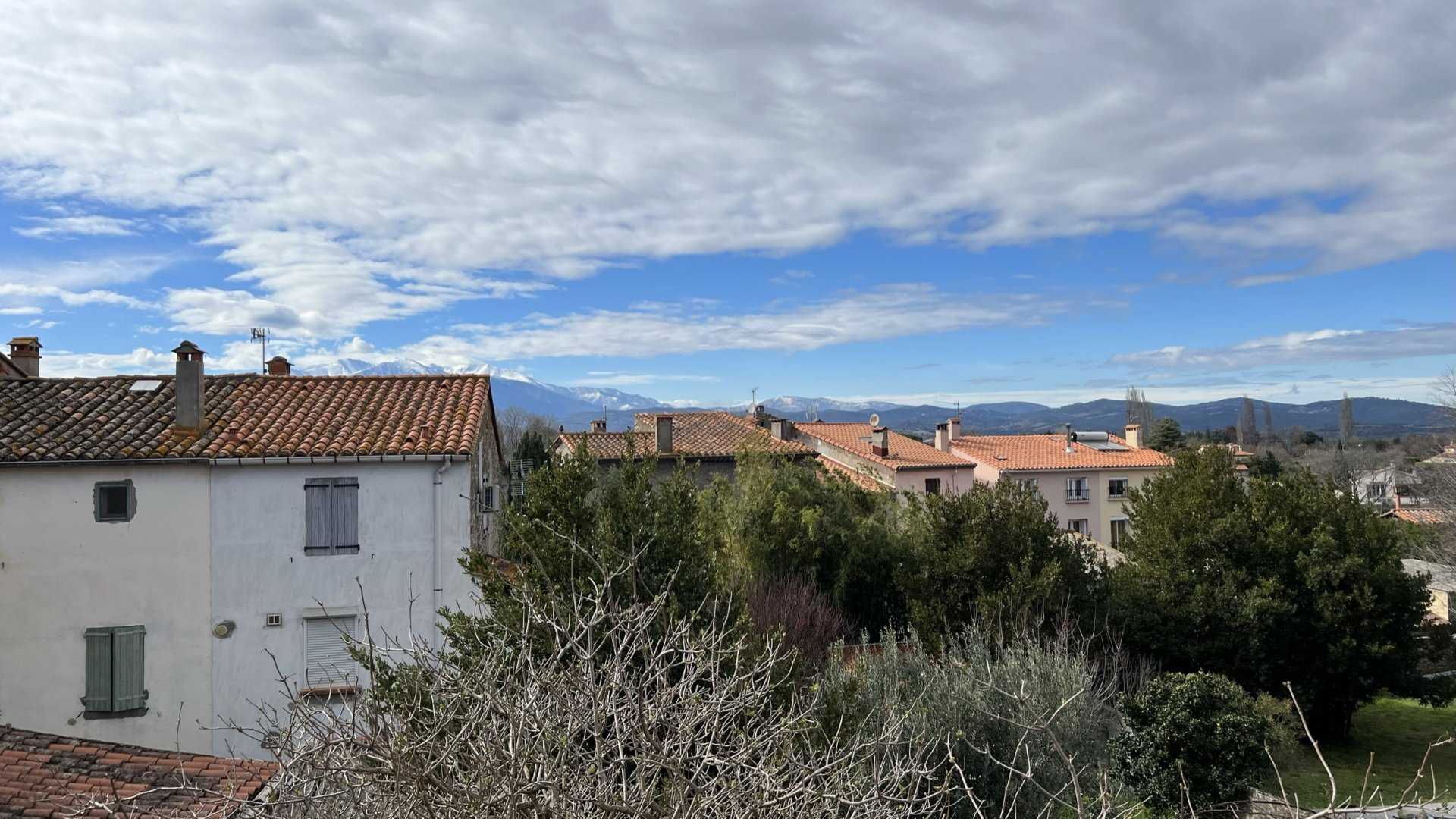 Condominium in Maureillas-las-Illas, Pyrénées-Orientales 11620441