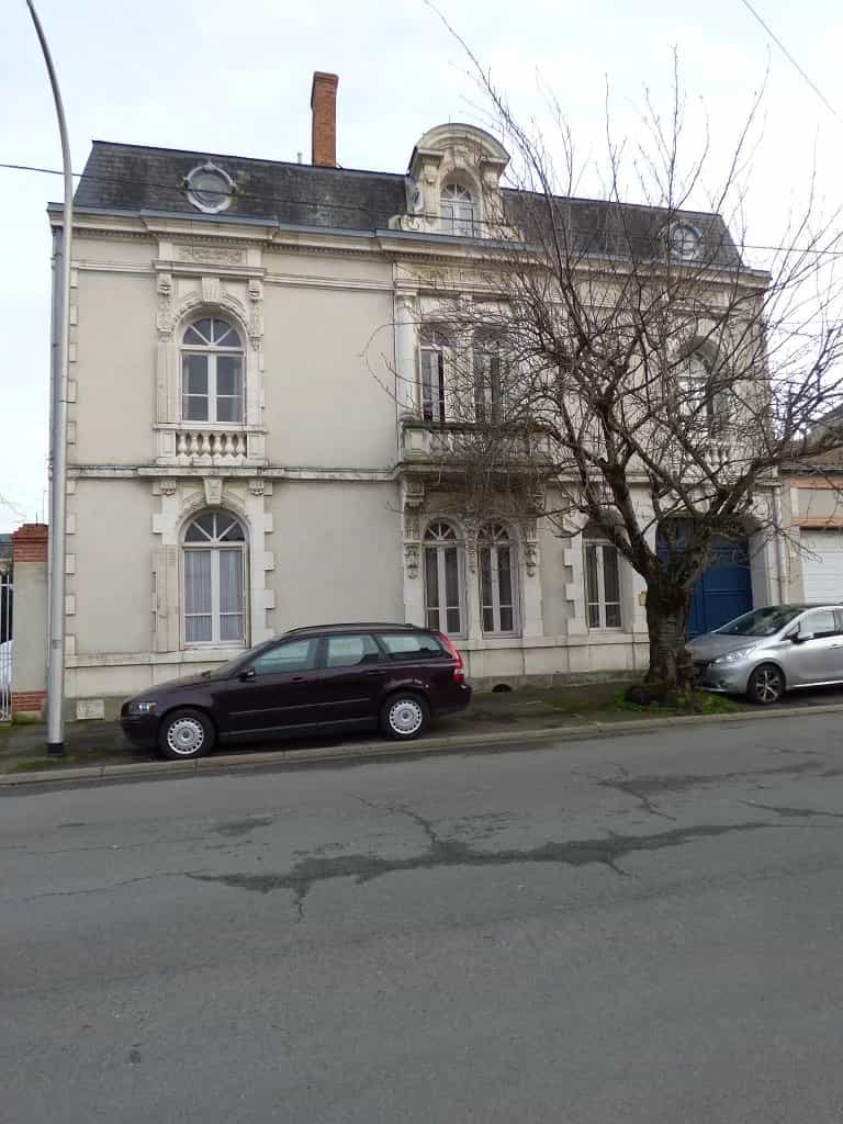 Residencial en Thouars, Deux-Sèvres 11620444
