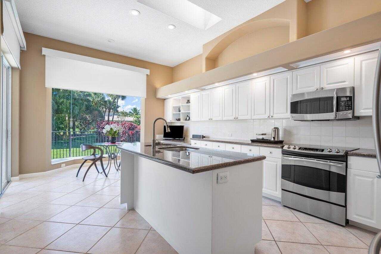 House in West Palm Beach, Florida 11620898