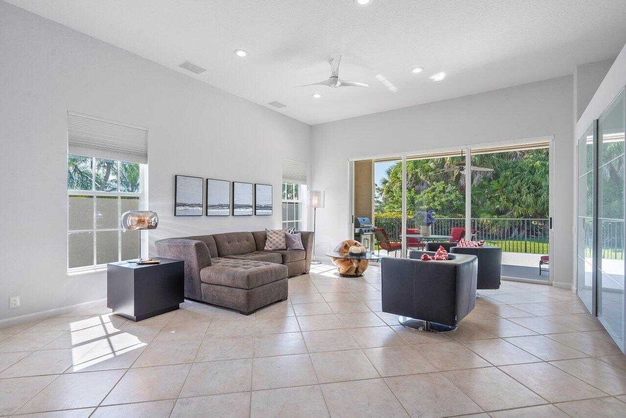 House in West Palm Beach, Florida 11620898