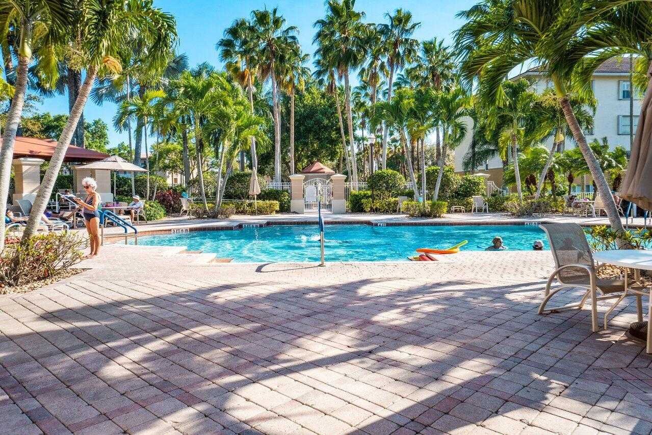 Condominium in Boynton Beach, Florida 11620907