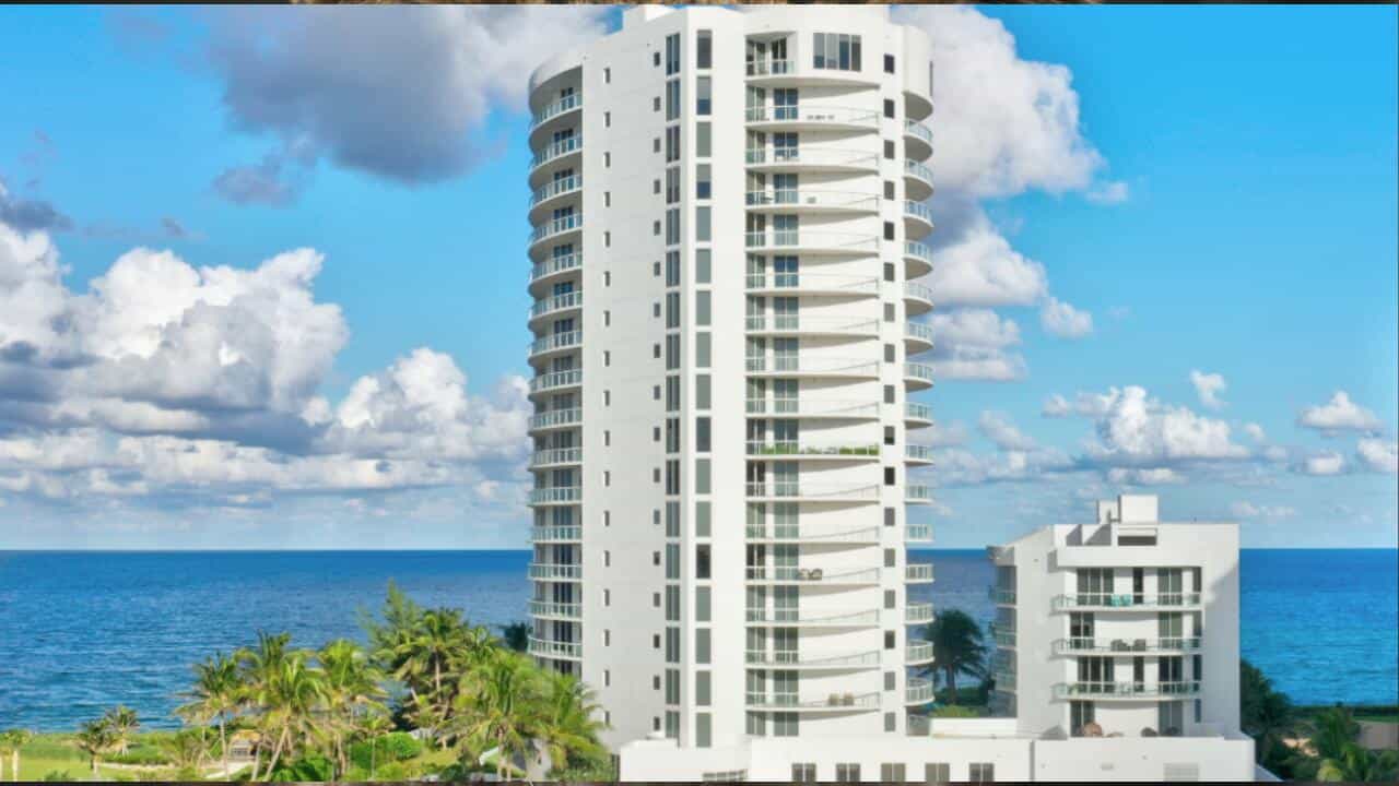 Condominium in Palm Beach Shores, Florida 11620932