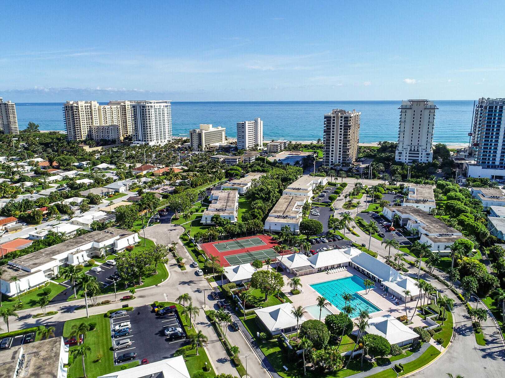 Condominium dans West Palm Beach, Florida 11620972