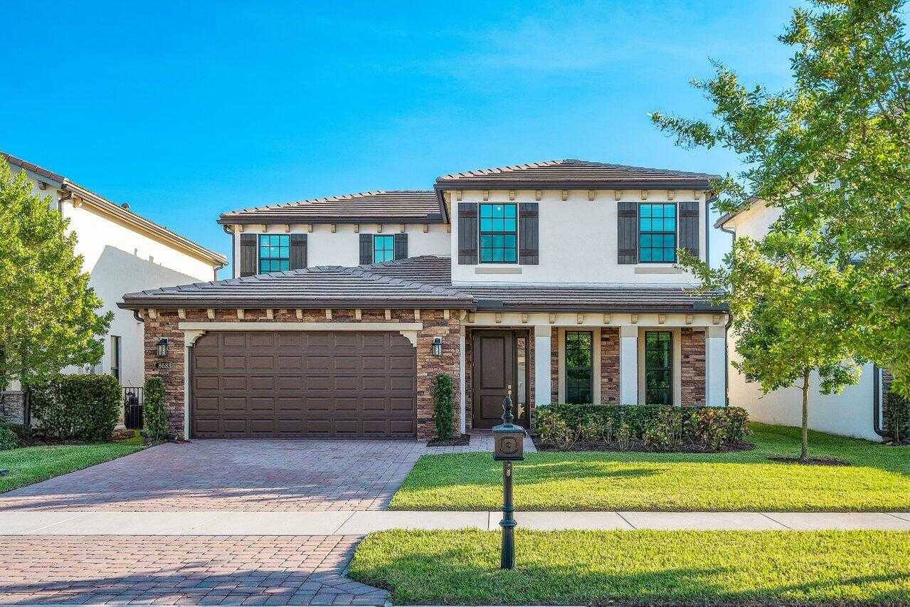 House in Aberdeen, Florida 11620987