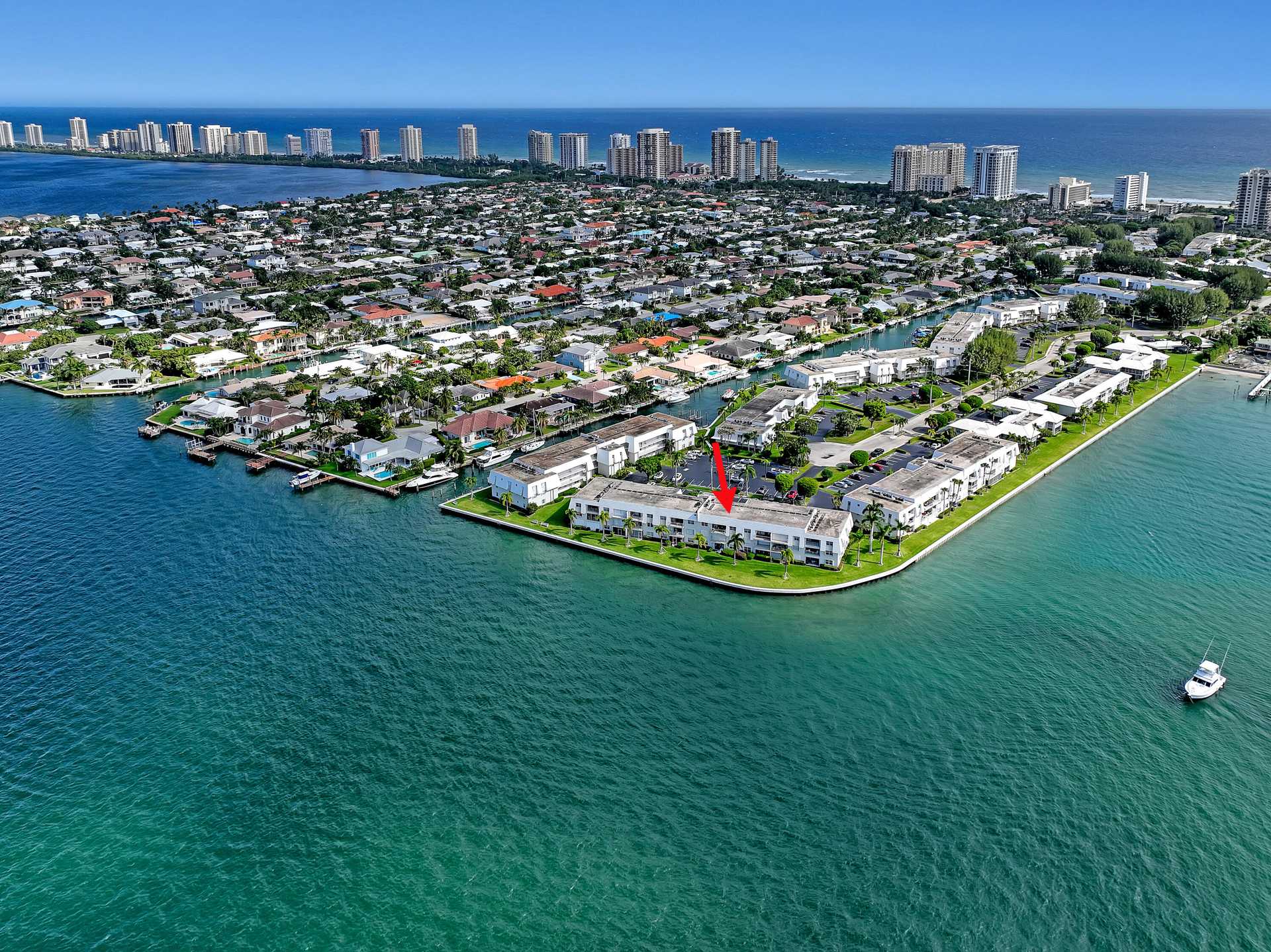 Condominium in Palm Beach Shores, Florida 11620994