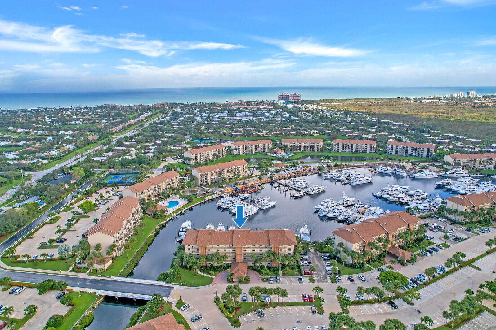 Condominium in Juno-strand, Florida 11621027