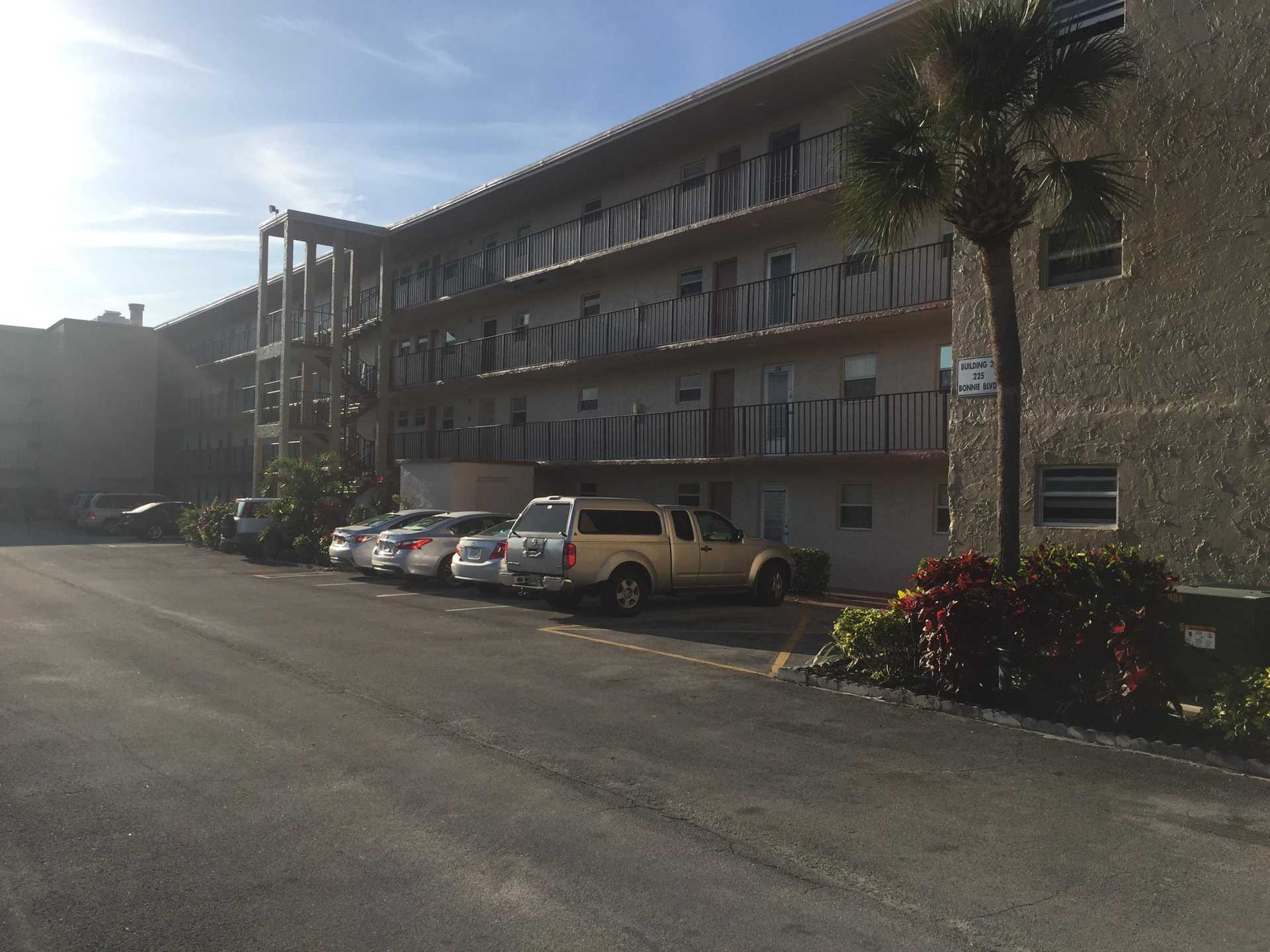 Condominium in Palm Springs, Florida 11621034