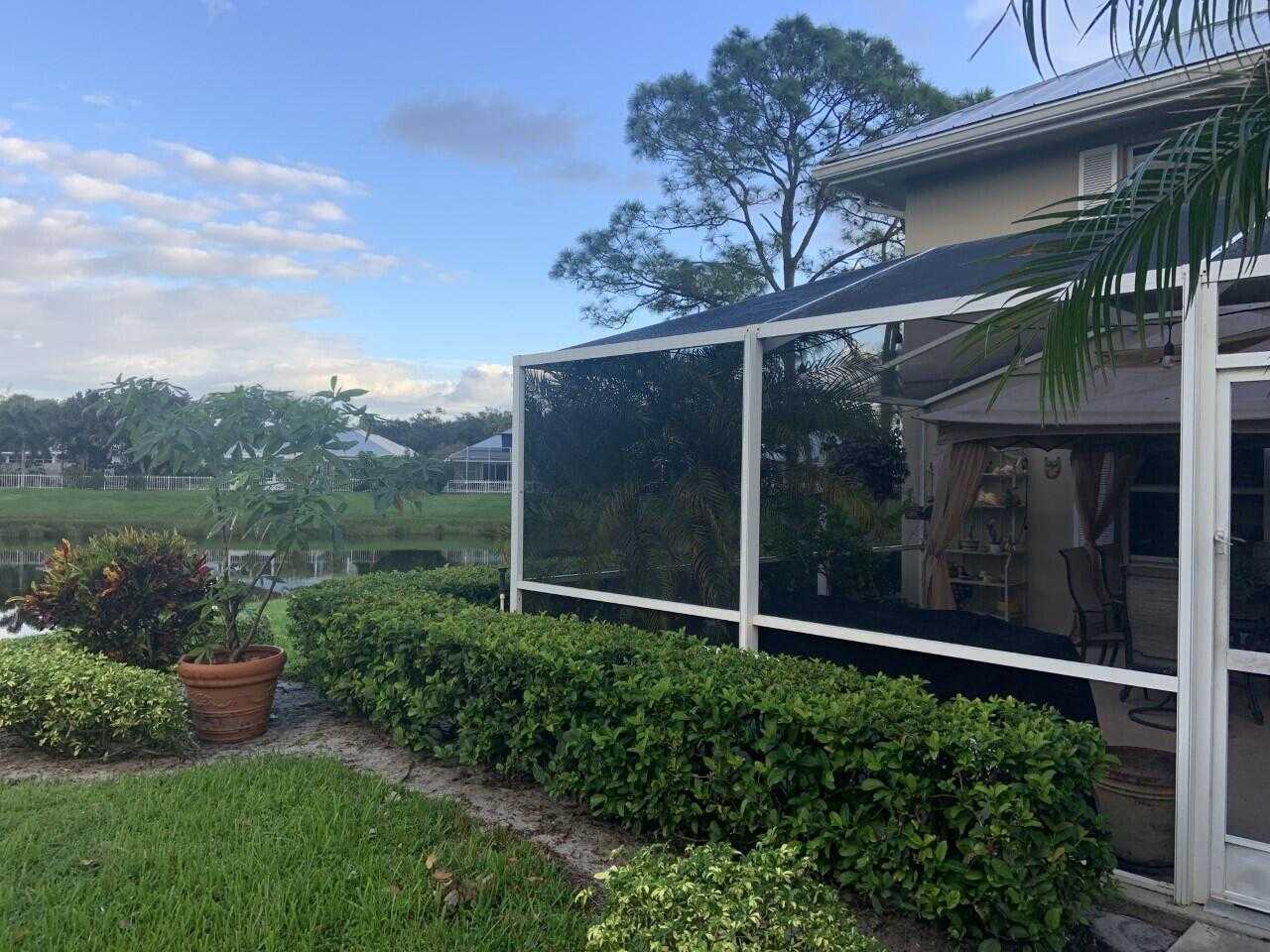 Rumah di Kota Palm, Florida 11621082