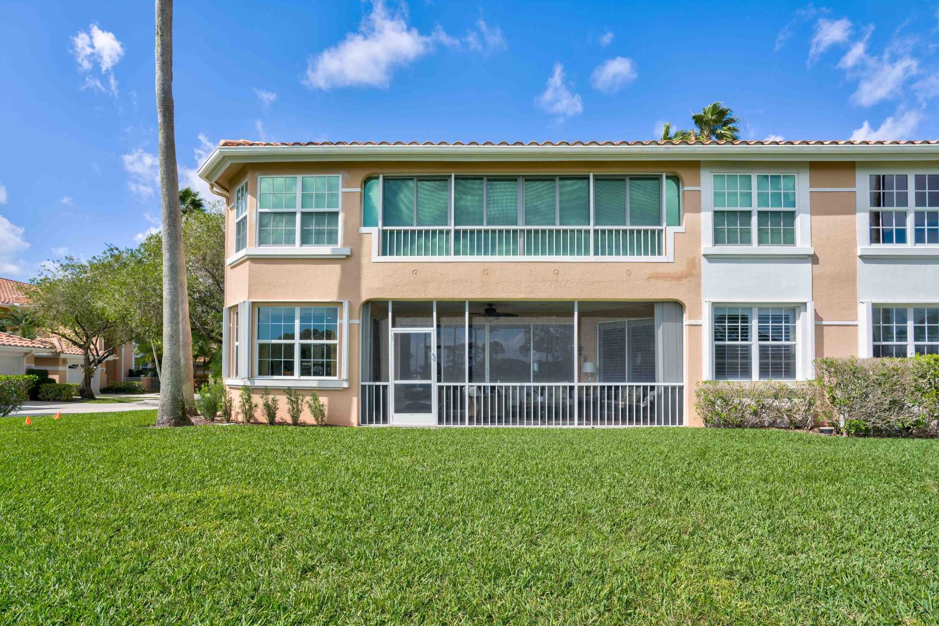 Condominio en Palm Beach Gardens, Florida 11621085