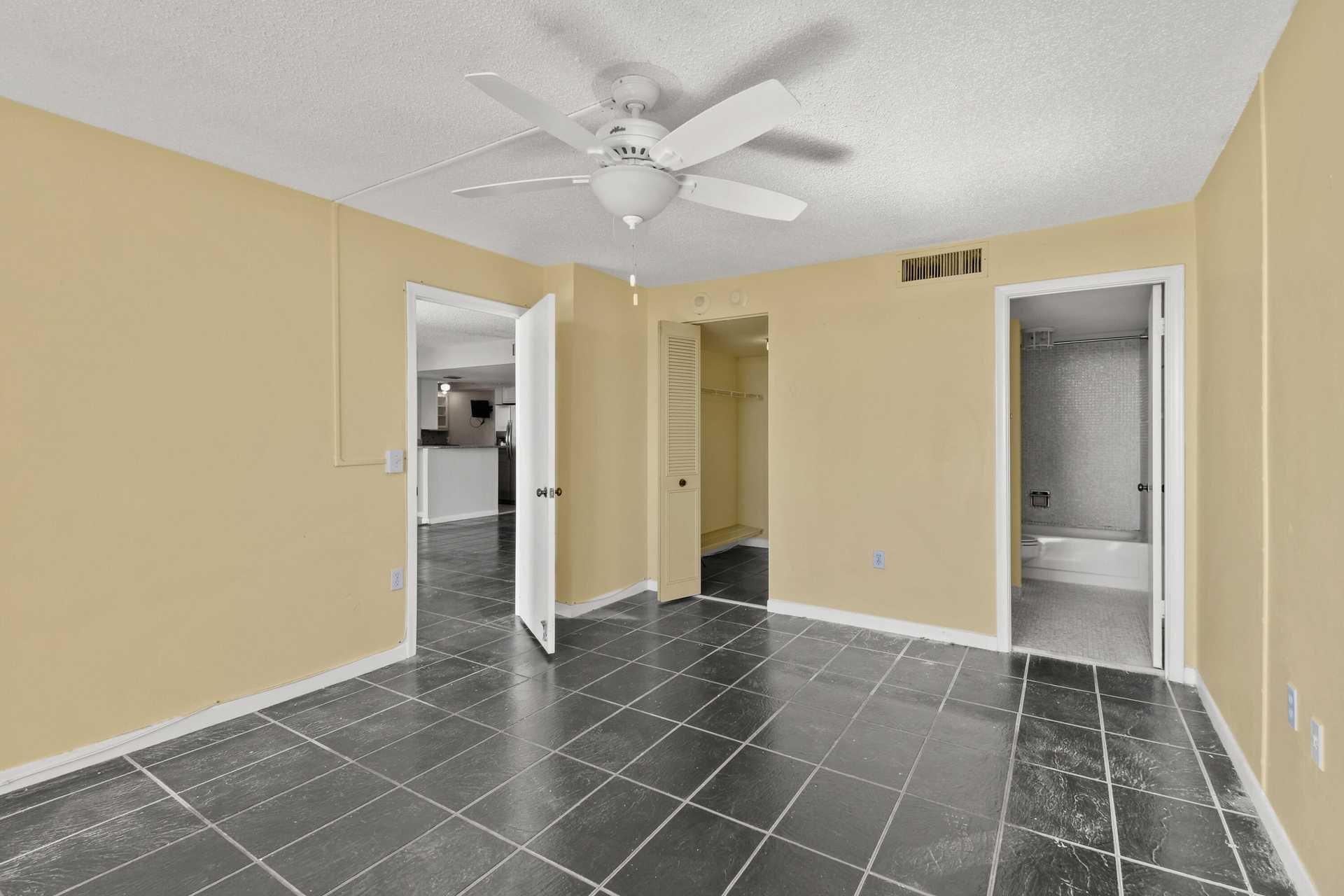 公寓 在 West Palm Beach, Florida 11621086