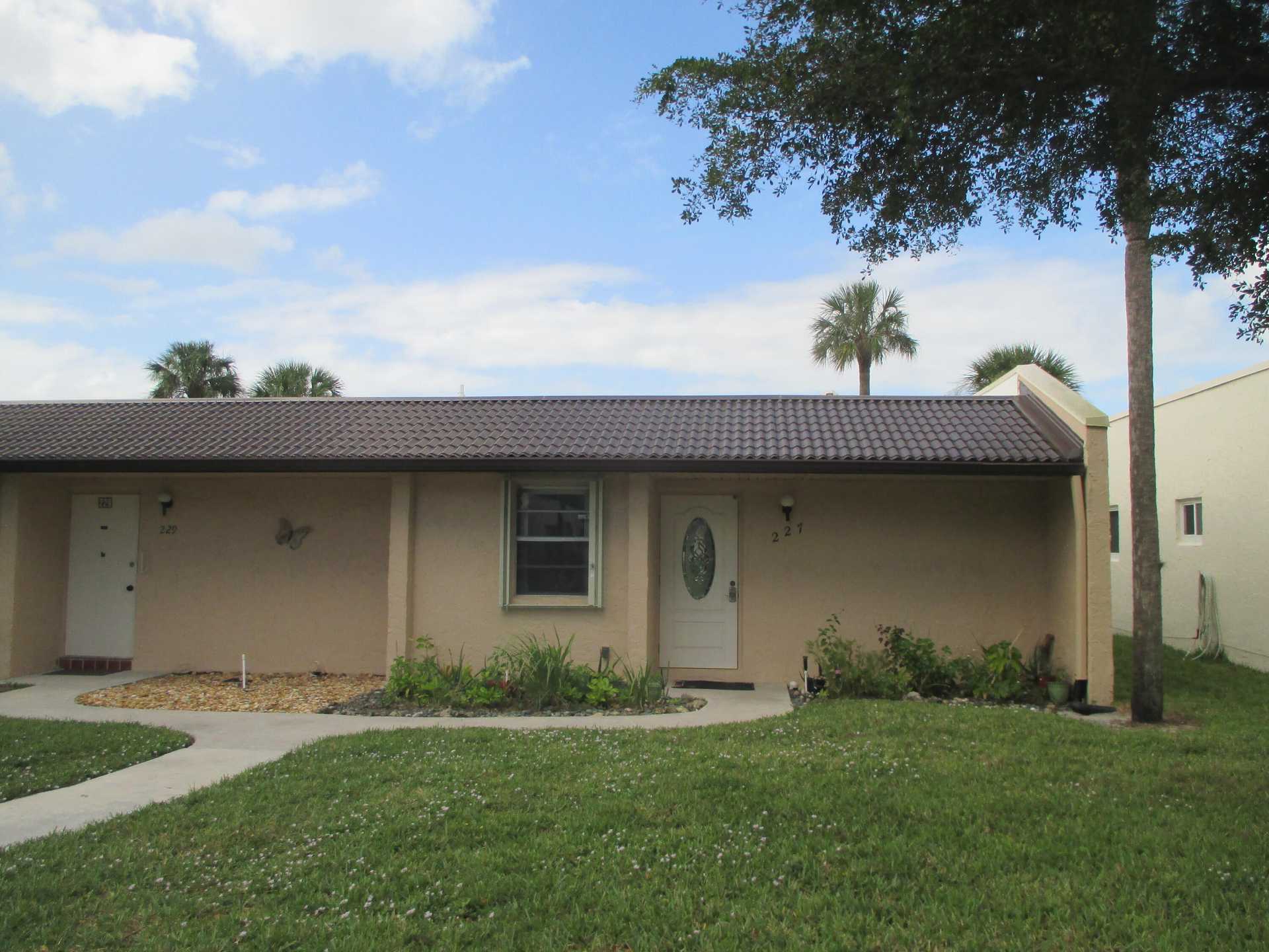Hus i Golden Lakes, Florida 11621095