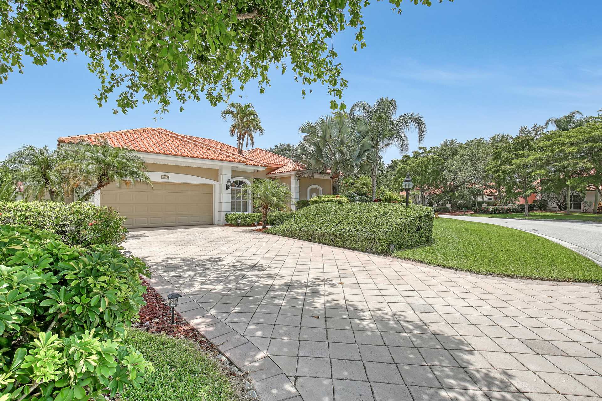 Haus im Palm Beach Gardens, Florida 11621106