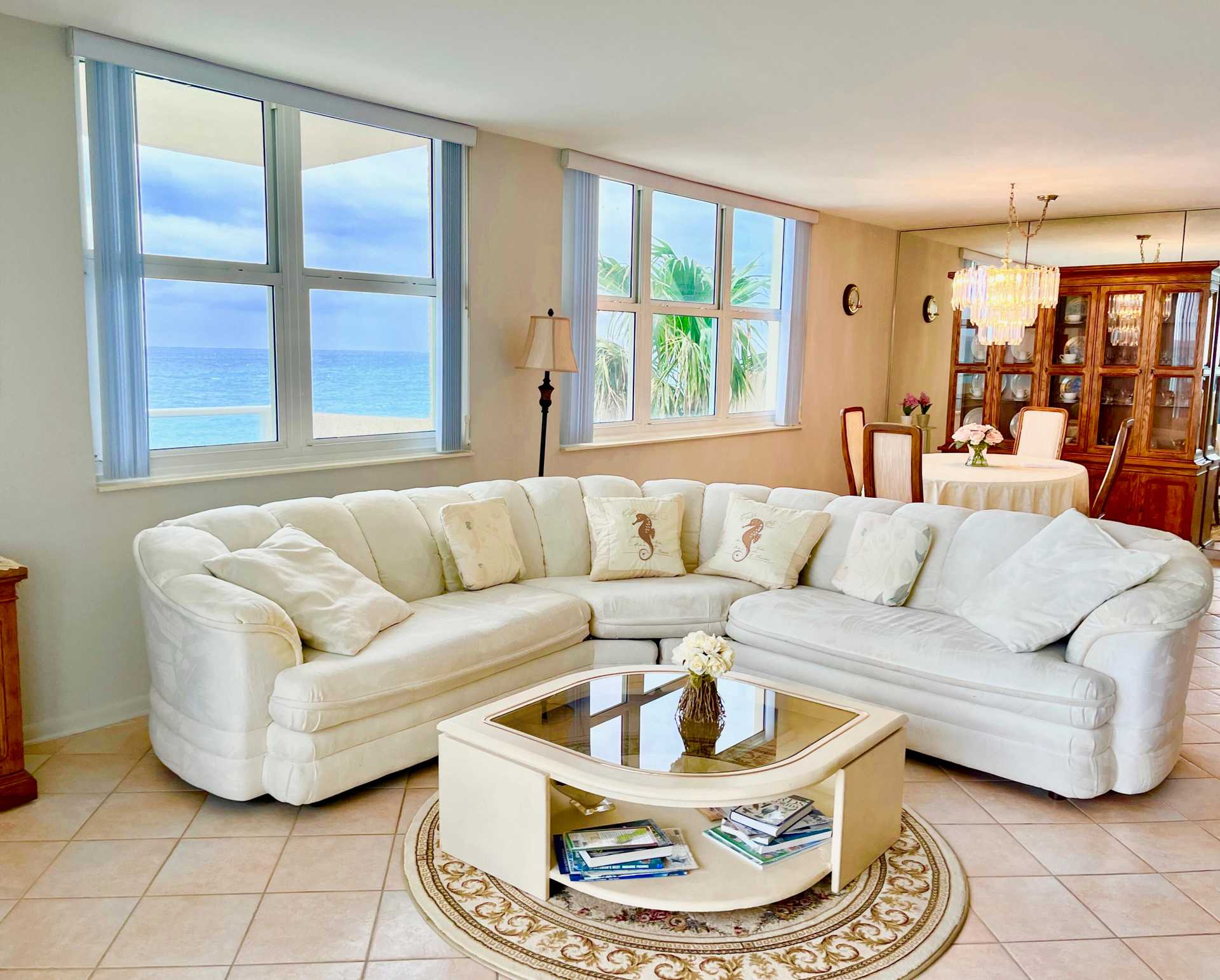 House in Riviera Beach, Florida 11621135