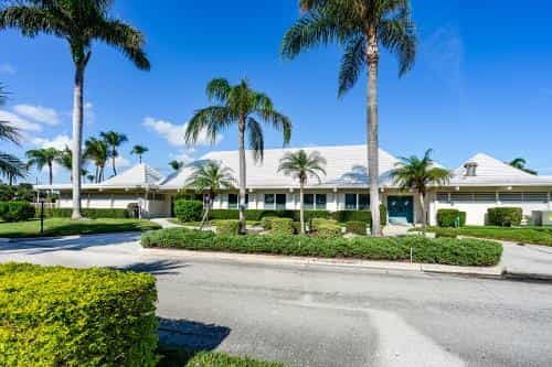 Condominio en West Palm Beach, Florida 11621154