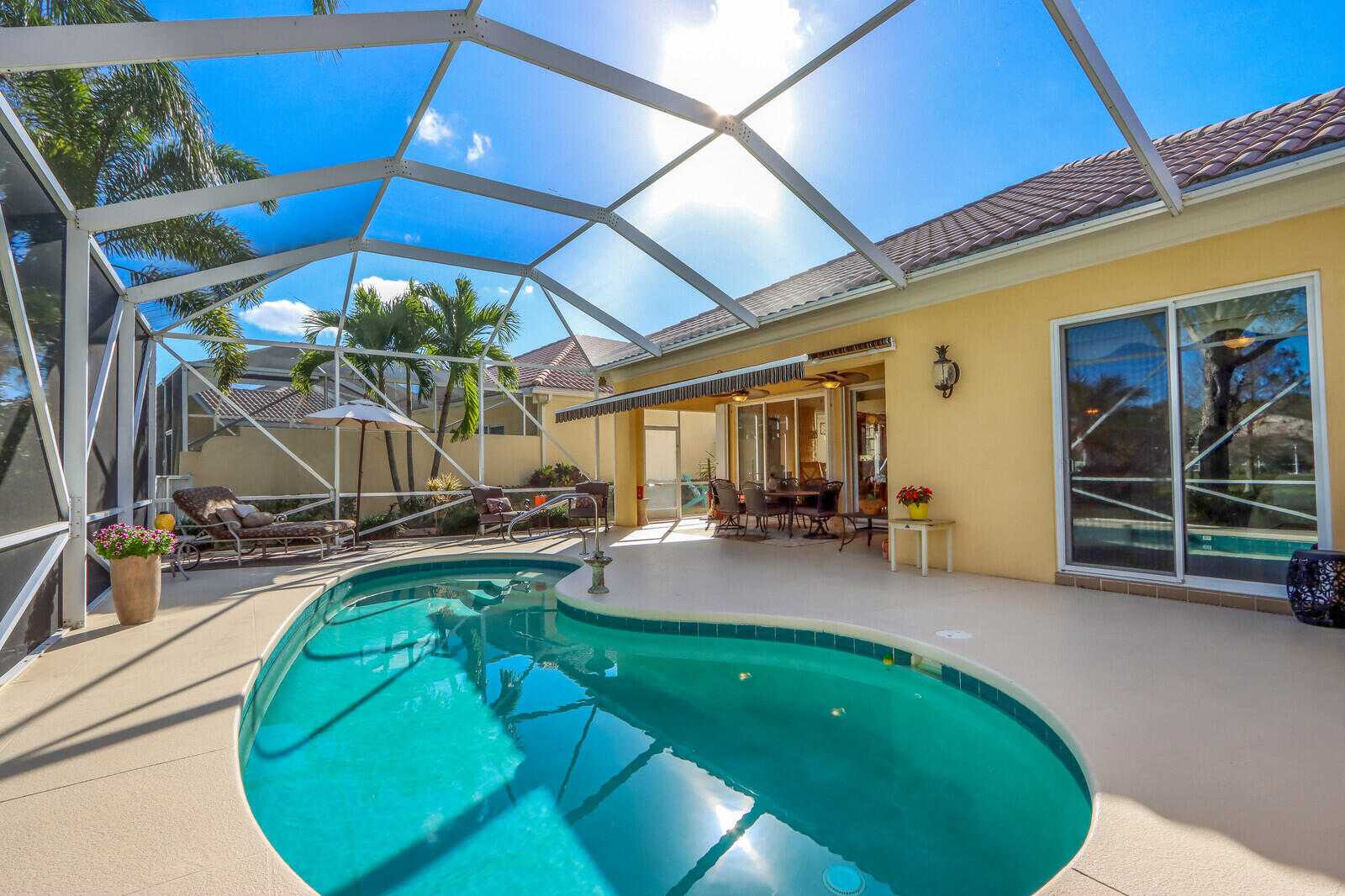 Huis in Palm Beach Gardens, Florida 11621239