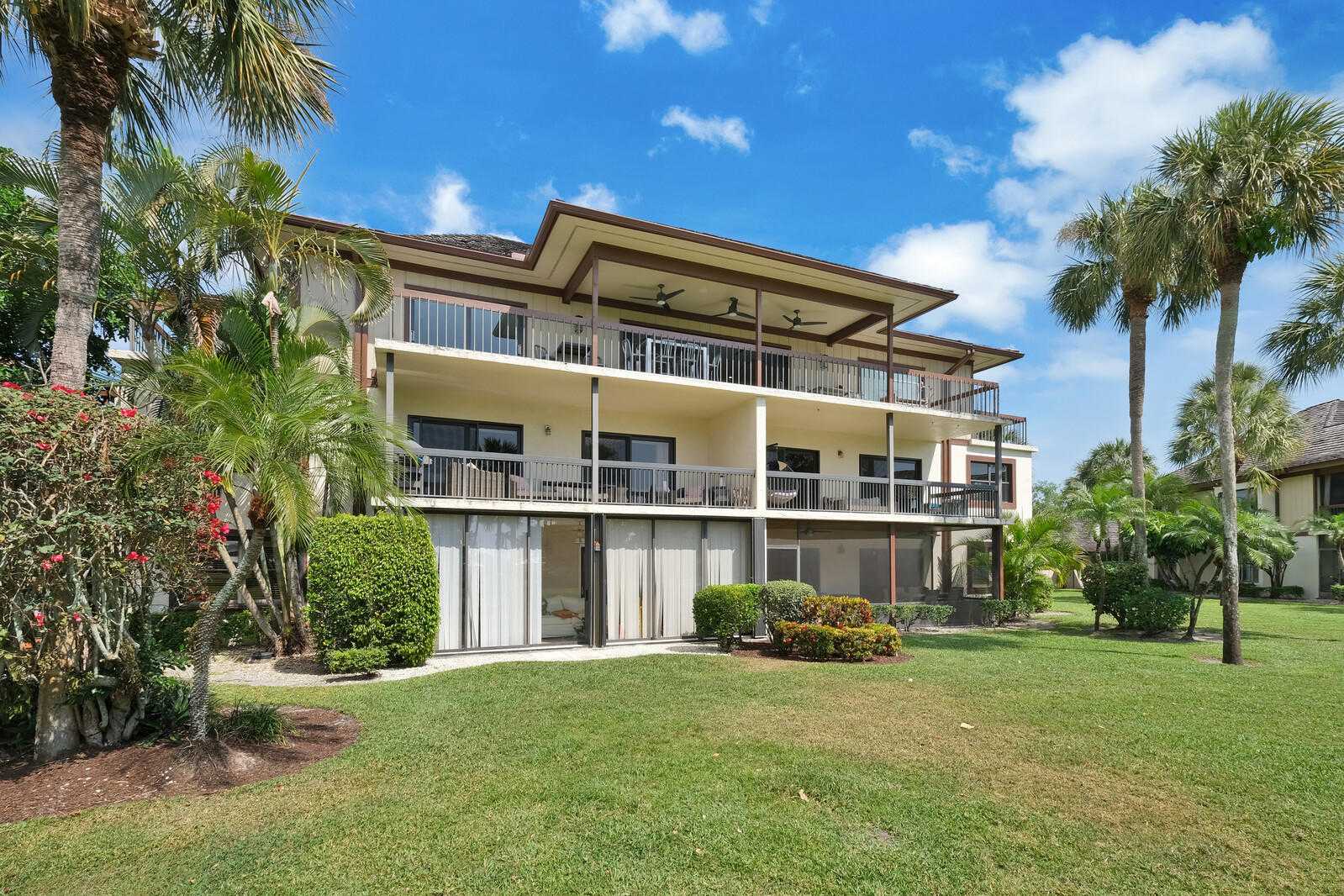 Condominium in Wellington, Florida 11621260