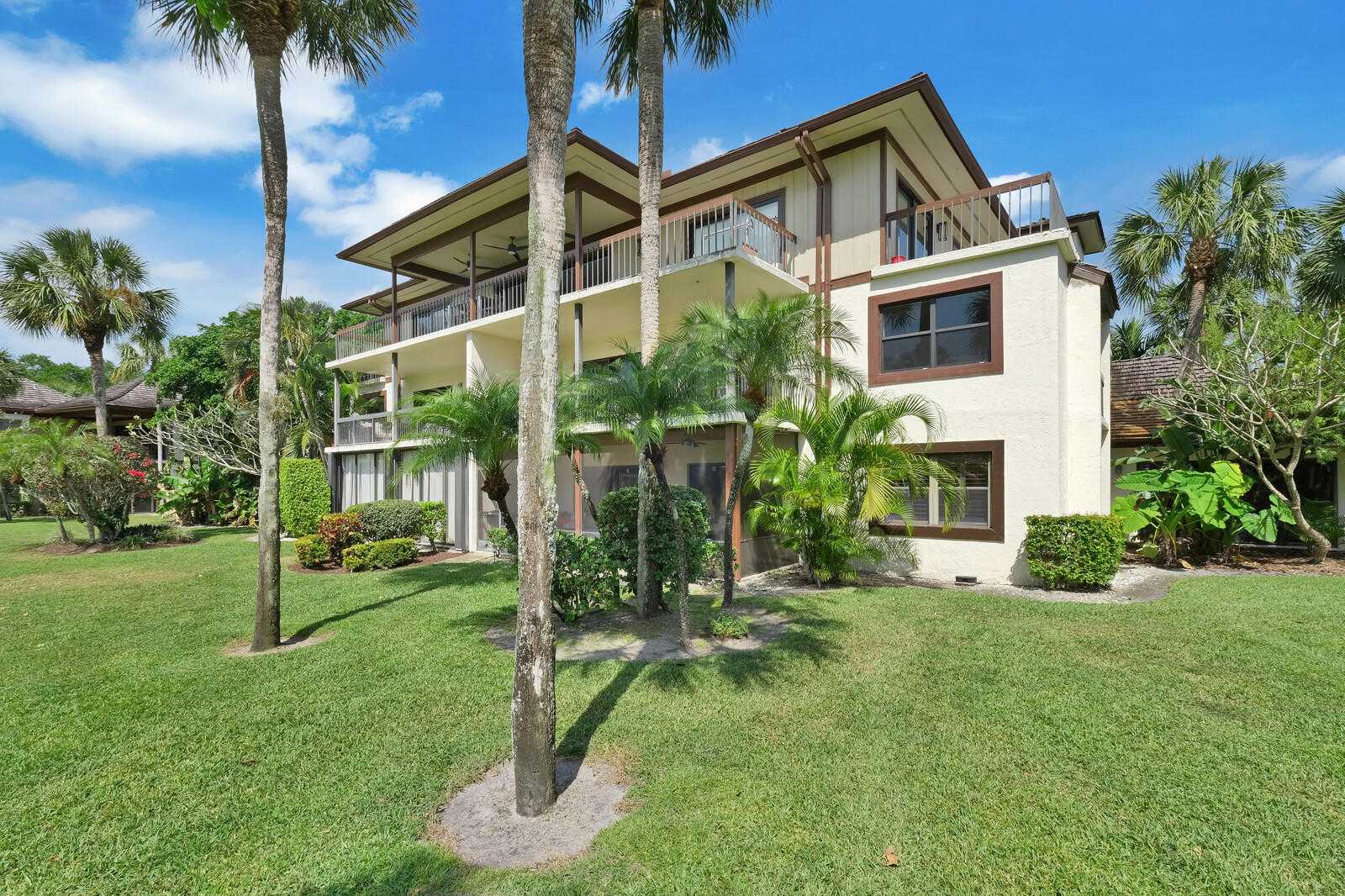 Condominium in Wellington, Florida 11621260