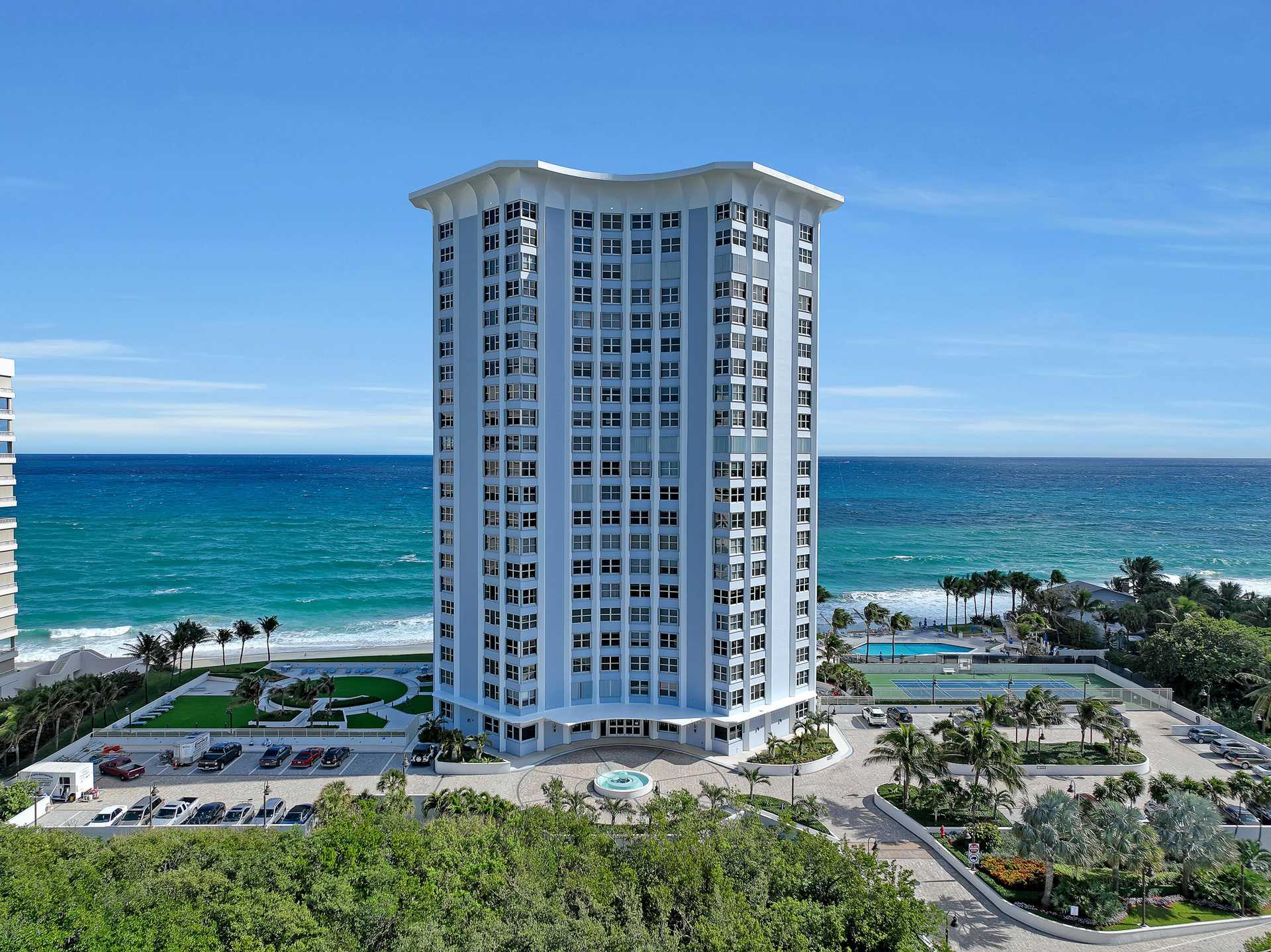 Condominium in Palm Beach Shores, Florida 11621310