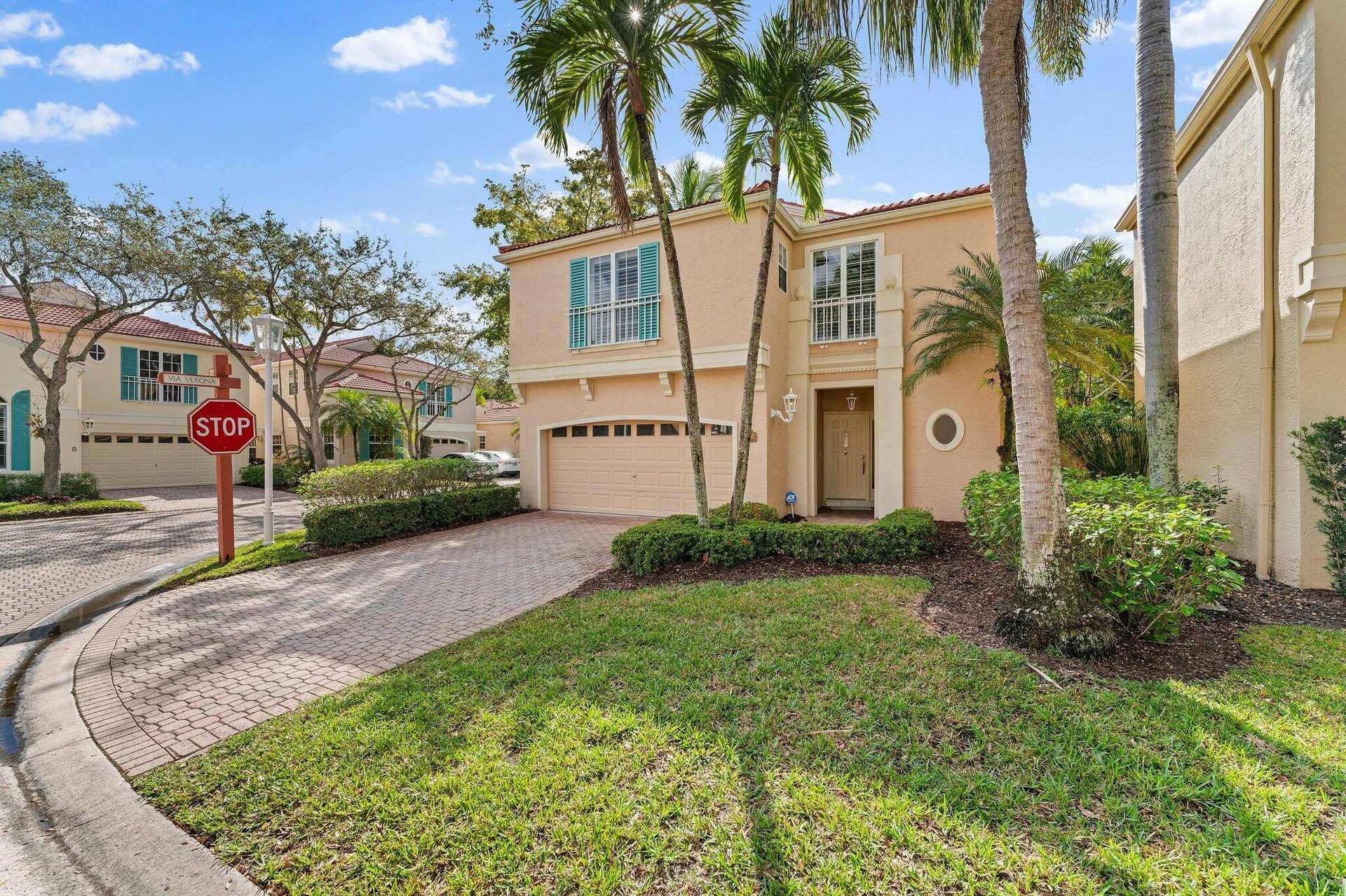 House in Palm Beach Gardens, Florida 11621317