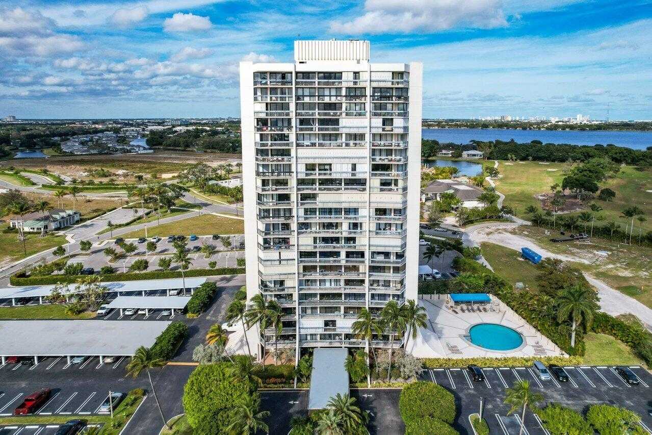 公寓 在 West Palm Beach, Florida 11621330