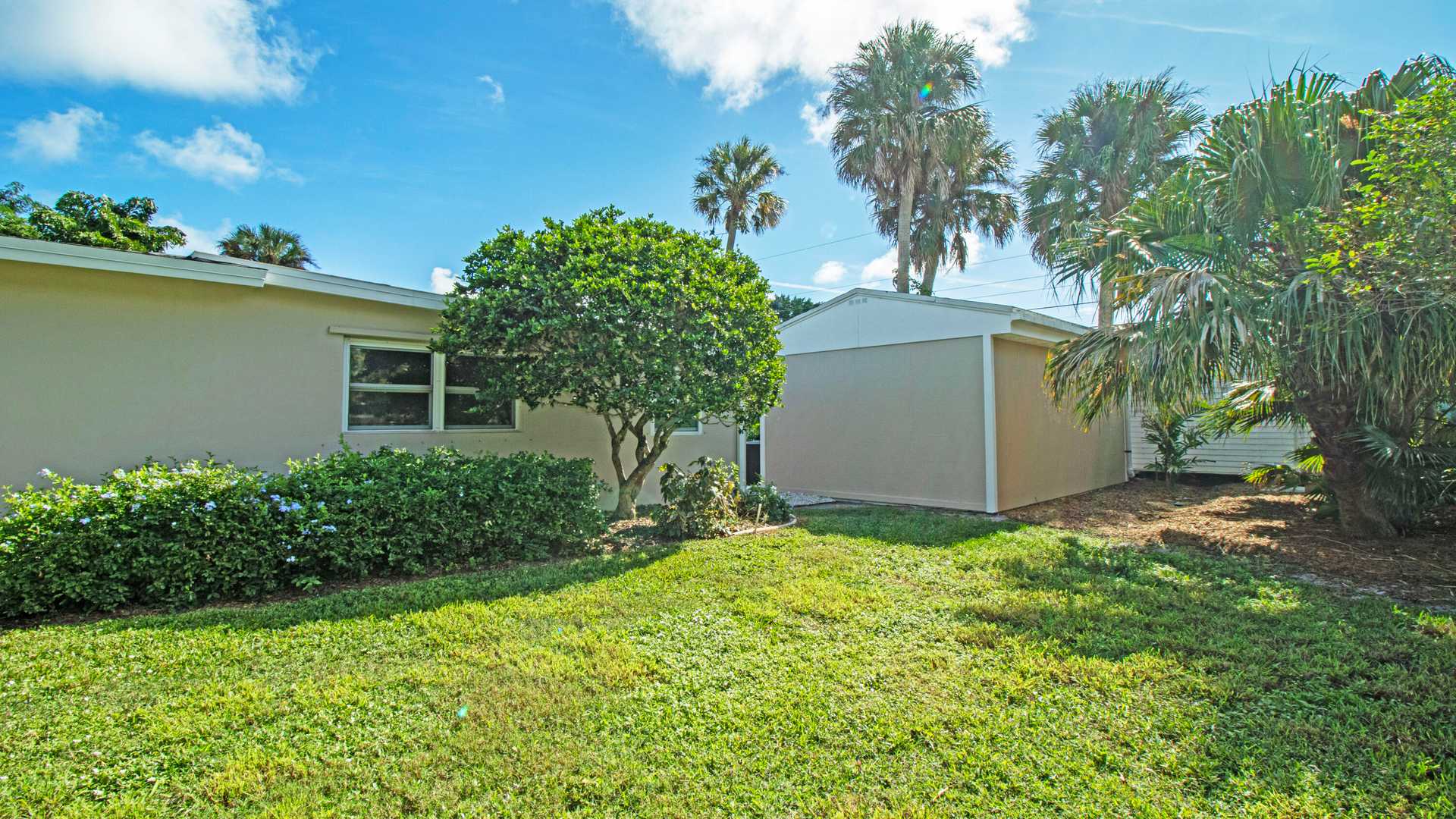 House in Hobe Sound, Florida 11621332
