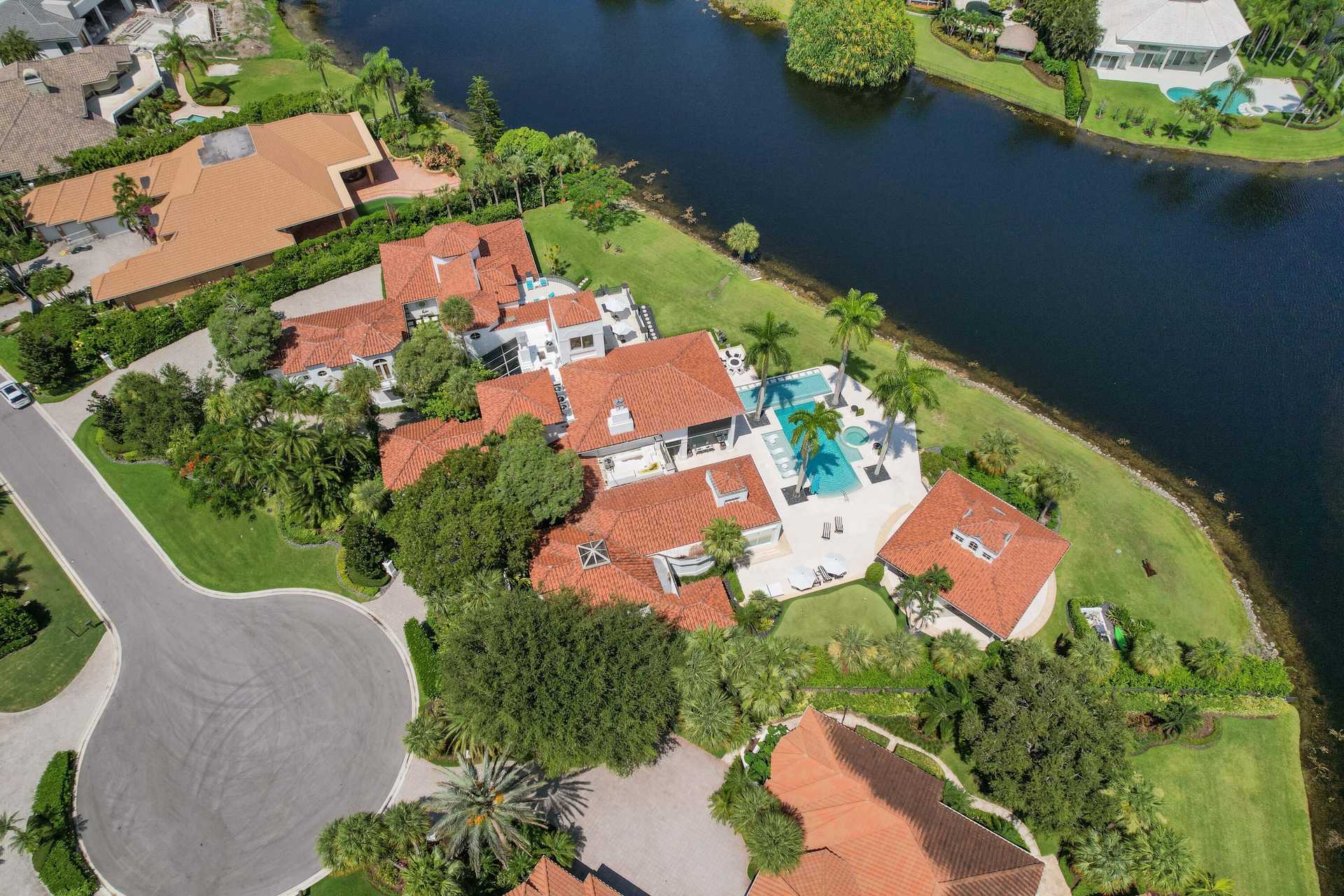 Dom w Palm Beach Gardens, Florida 11621351