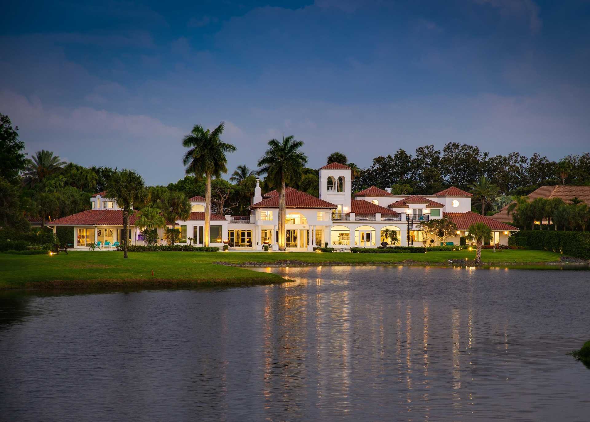 Dom w Palm Beach Gardens, Florida 11621351