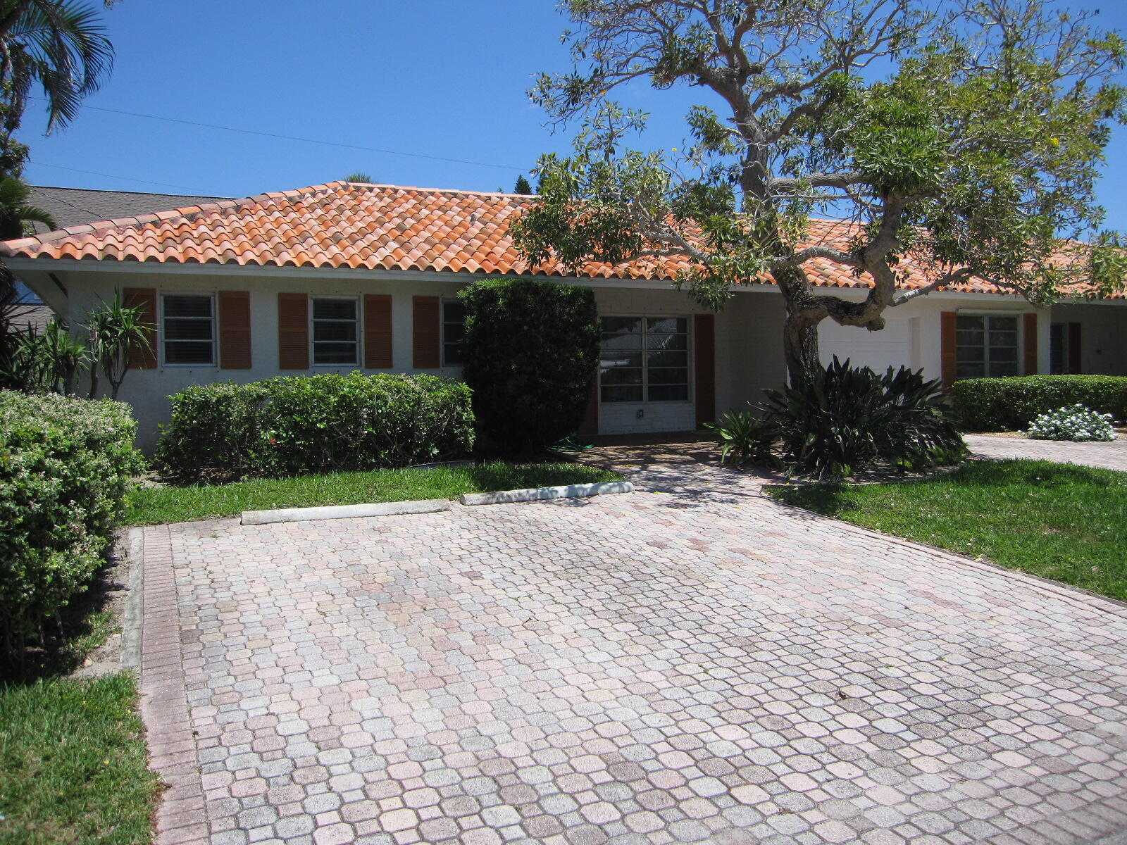 Hus i Briny Breezes, Florida 11621439