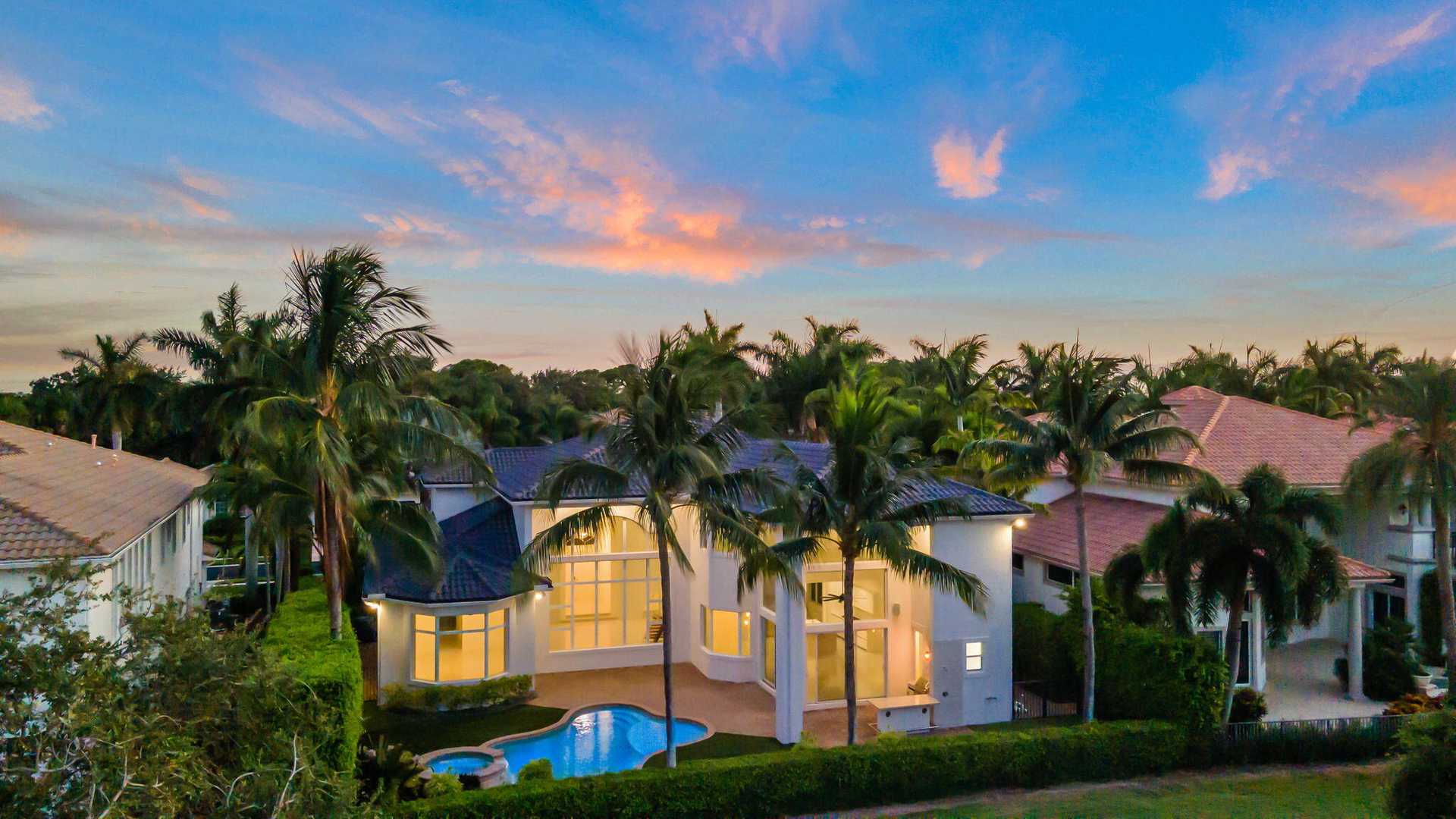 House in Palm Beach Gardens, Florida 11621454