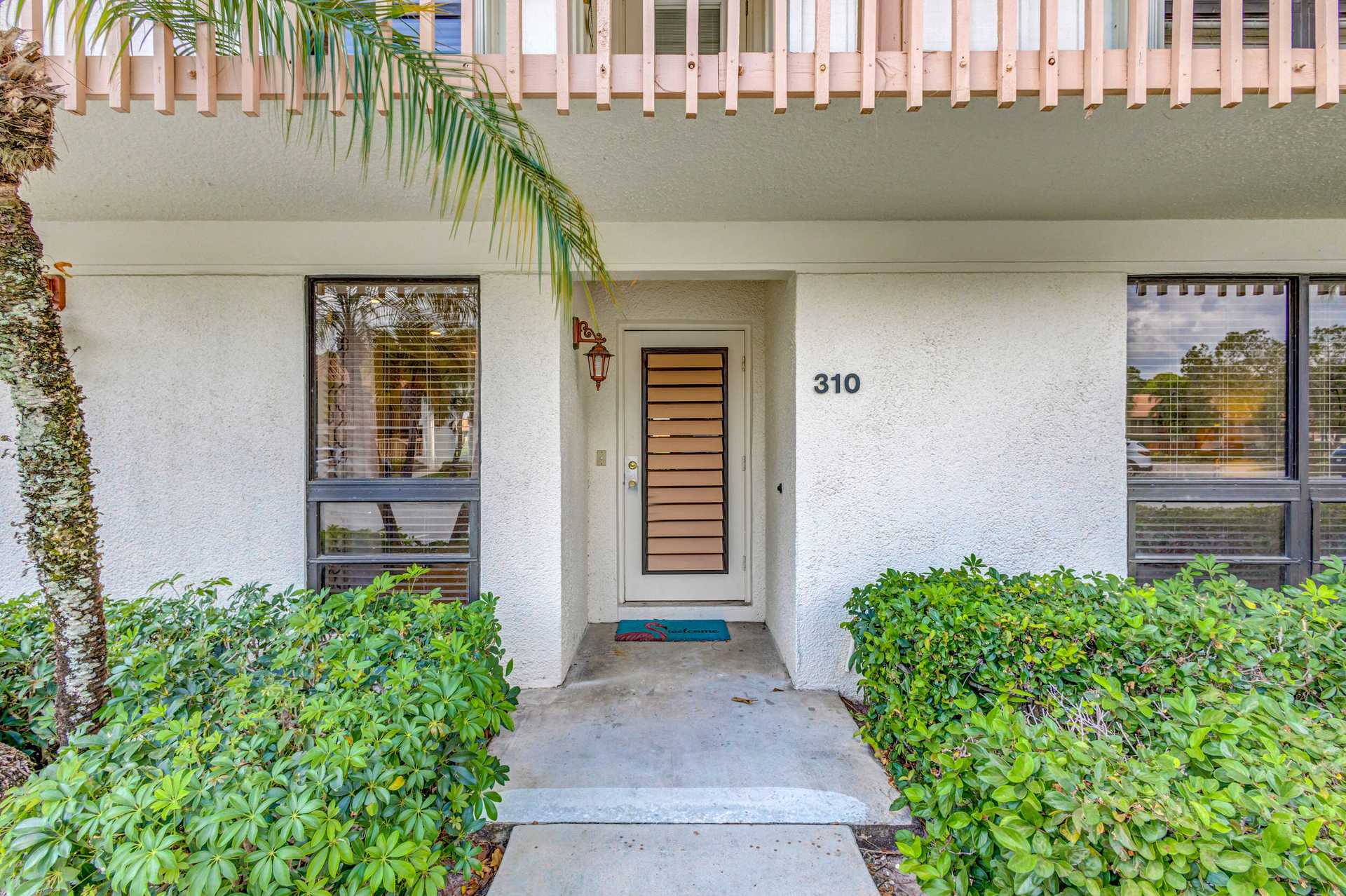 Condominium in Palm Beach Gardens, Florida 11621455