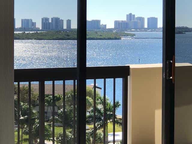 Condominium in North Palm Beach, Florida 11621480