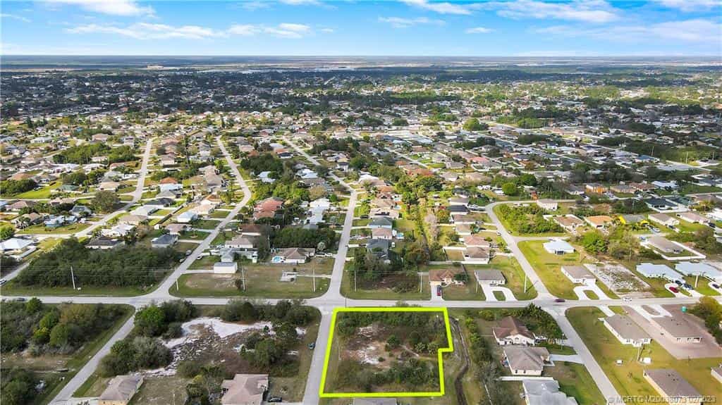 Land in Port St. Lucie, Florida 11621494