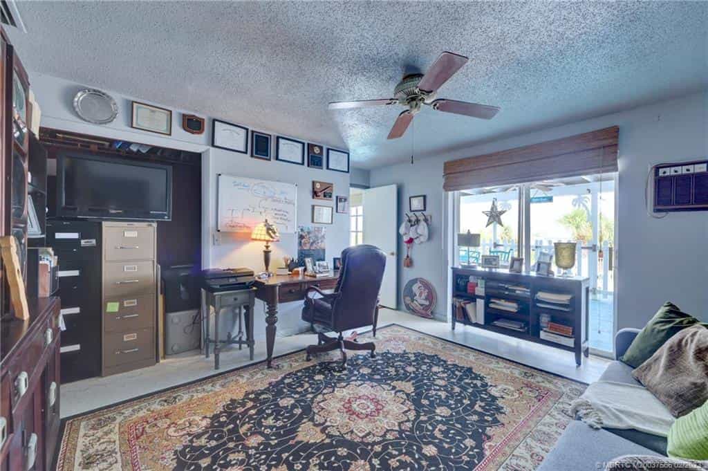 Huis in Jensen Beach, Florida 11621511