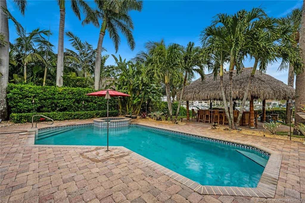 بيت في West Palm Beach, Florida 11621523