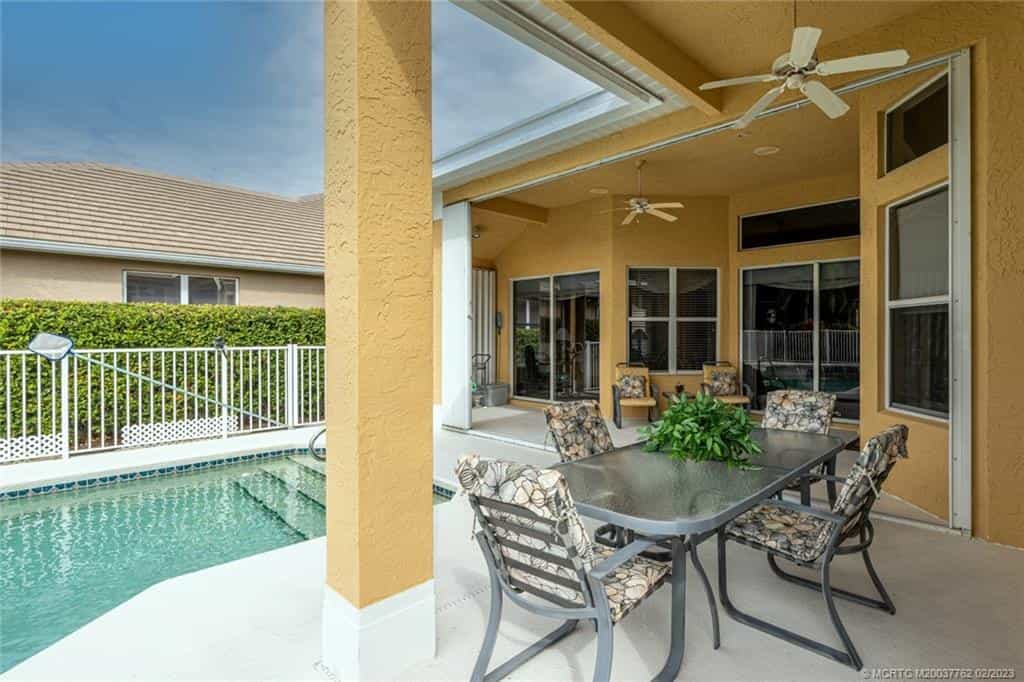 Huis in Palm City, Florida 11621524