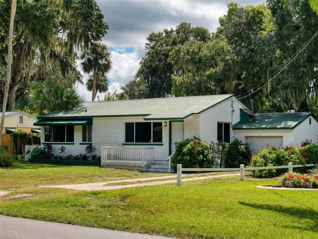 房子 在 New Smyrna Beach, Florida 11621570