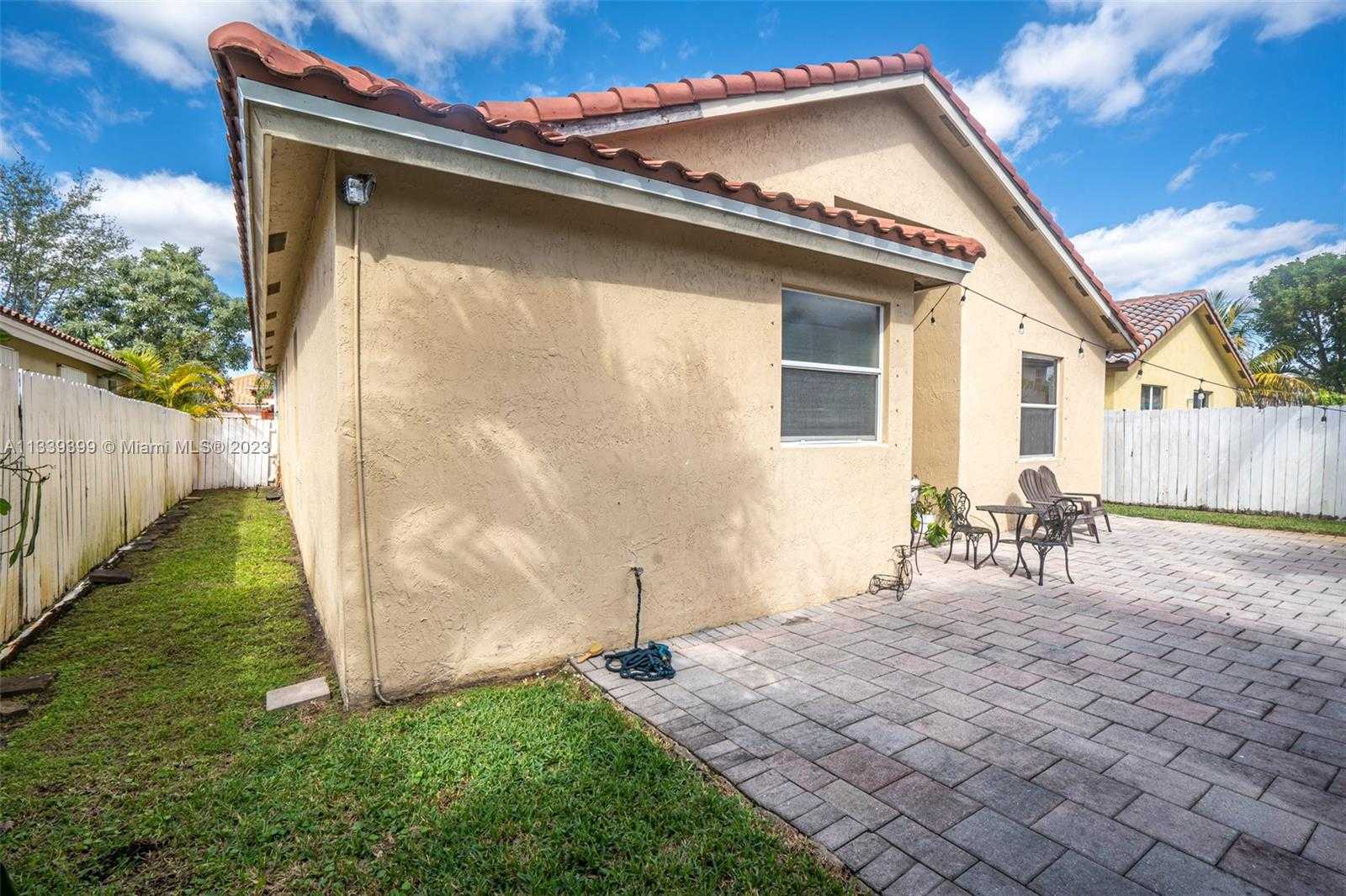 بيت في Miramar, Florida 11621612