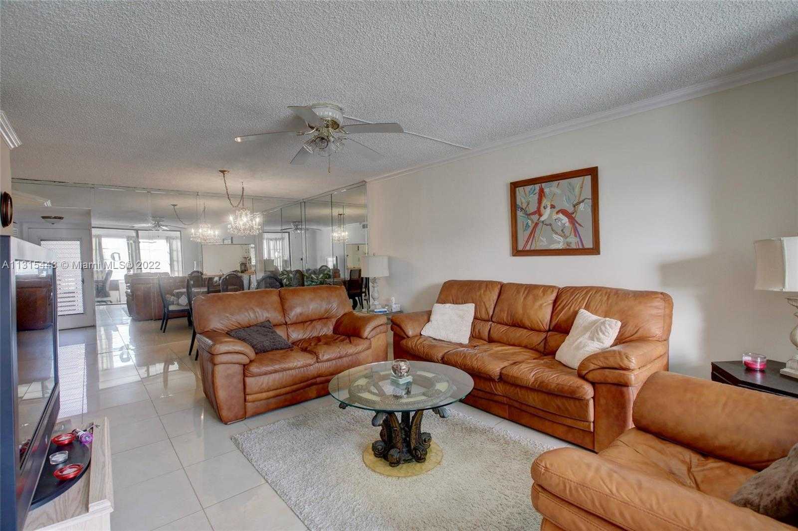 Eigentumswohnung im Lauderdale Lakes, Florida 11621626