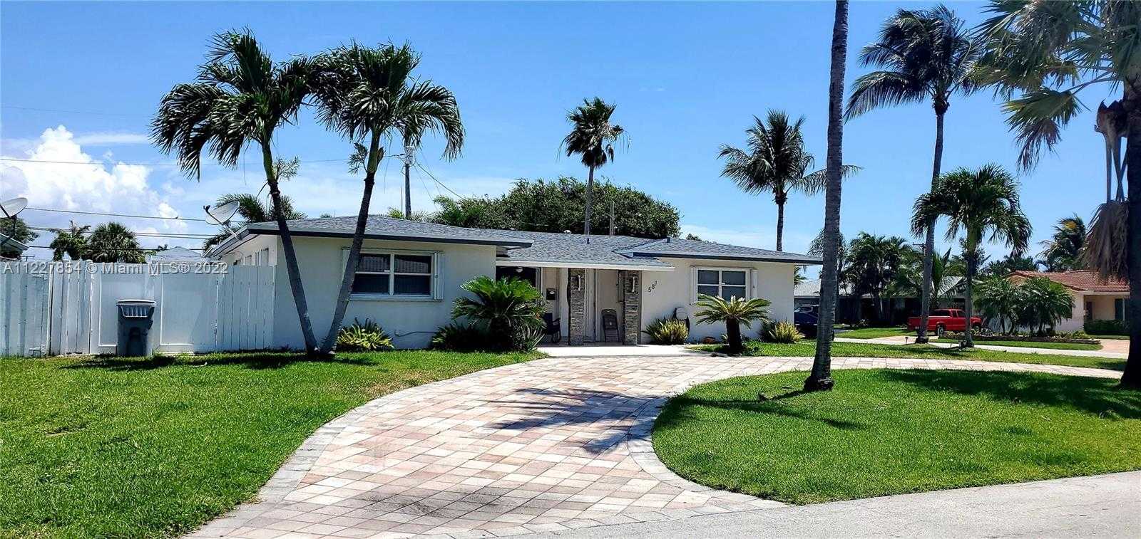 casa no Pompano Beach, Florida 11621648