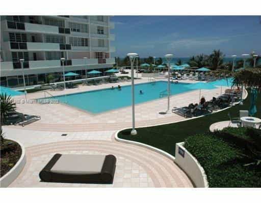 Condominio en Miami Beach, Florida 11621683