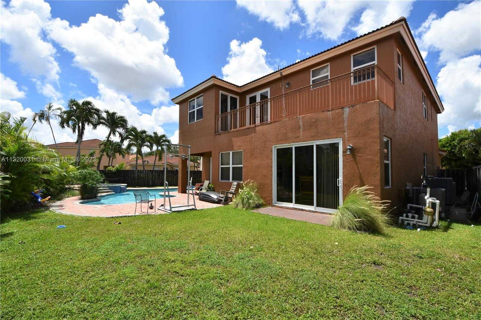 Huis in Miramar, Florida 11621694