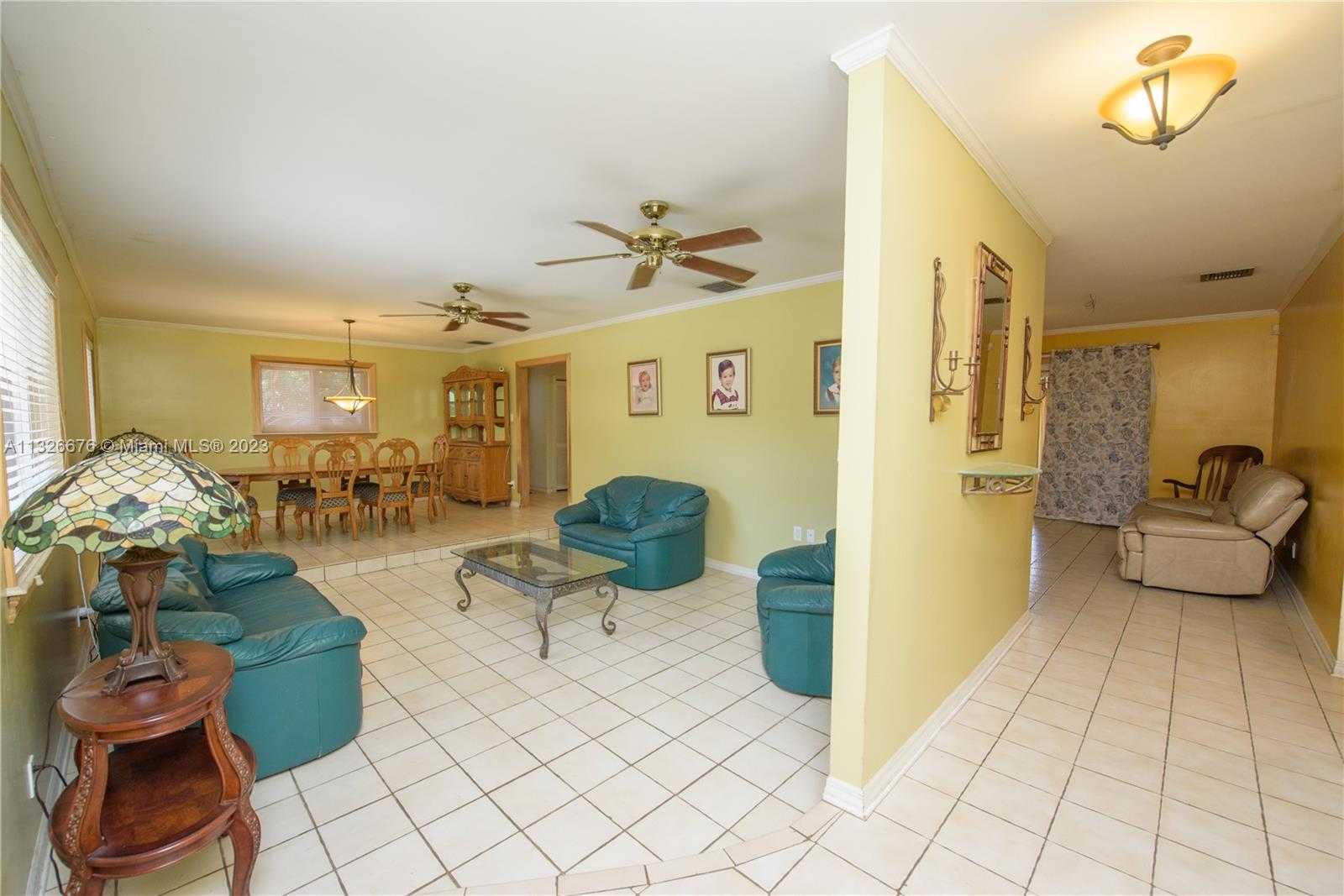 Residential in Homestead, Florida 11621718