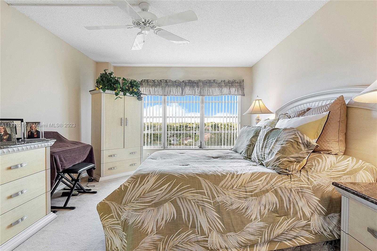 Квартира в Coral Springs, Florida 11621730