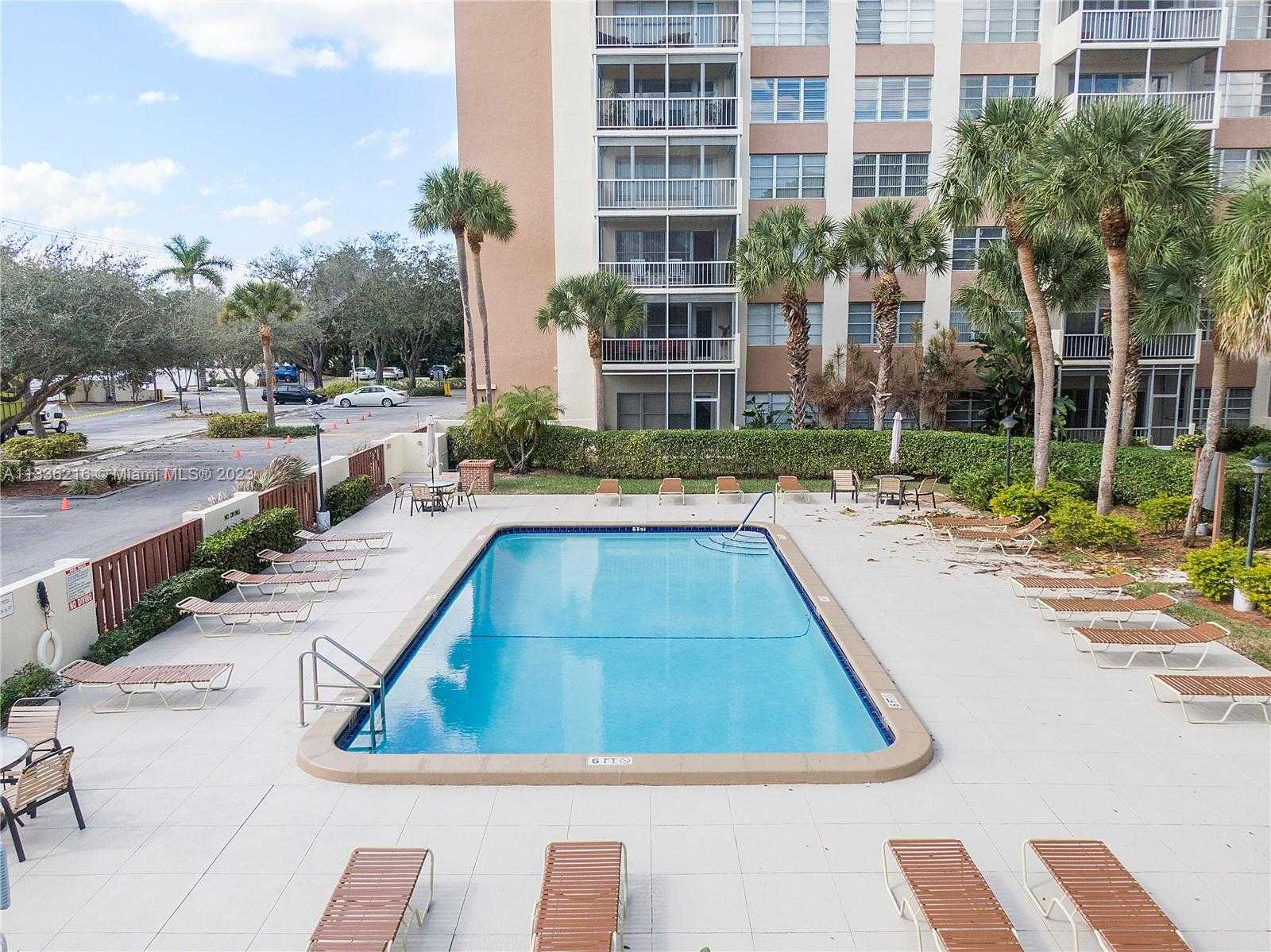 Condominium in Coral Springs, Florida 11621730