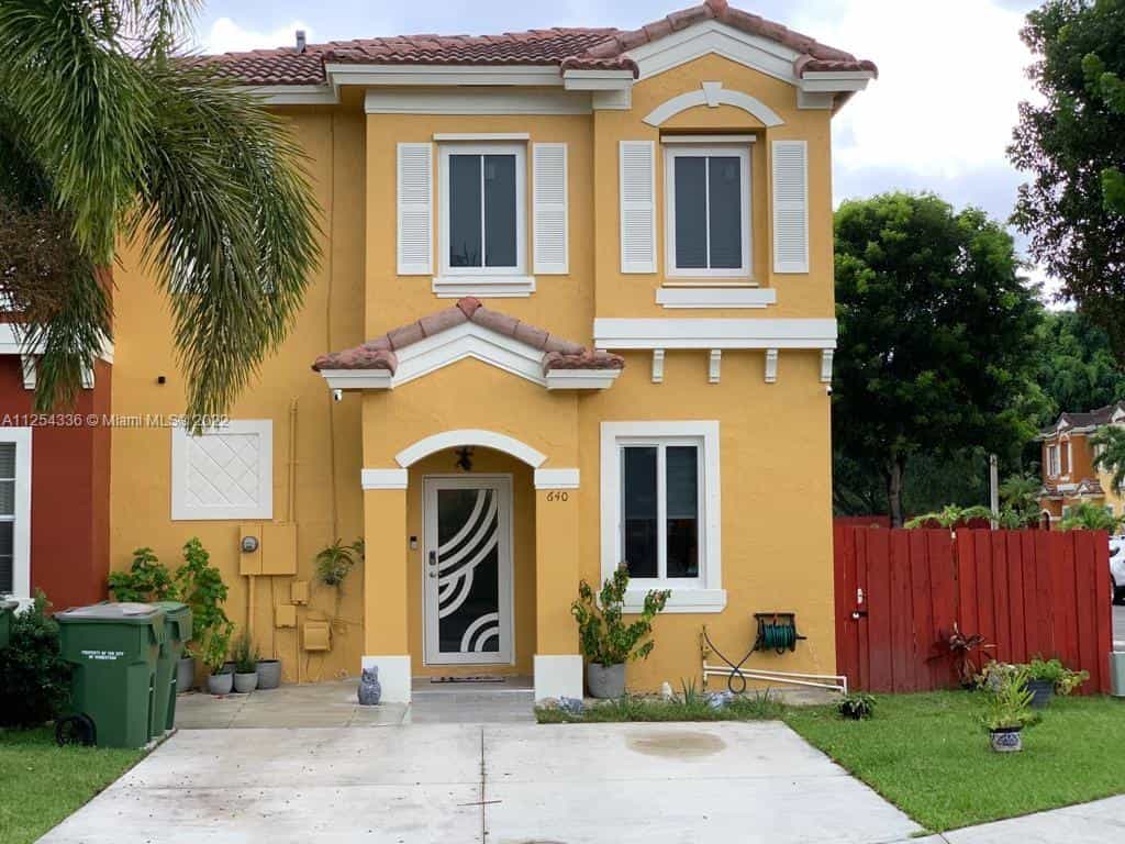 House in Homestead, Florida 11621734