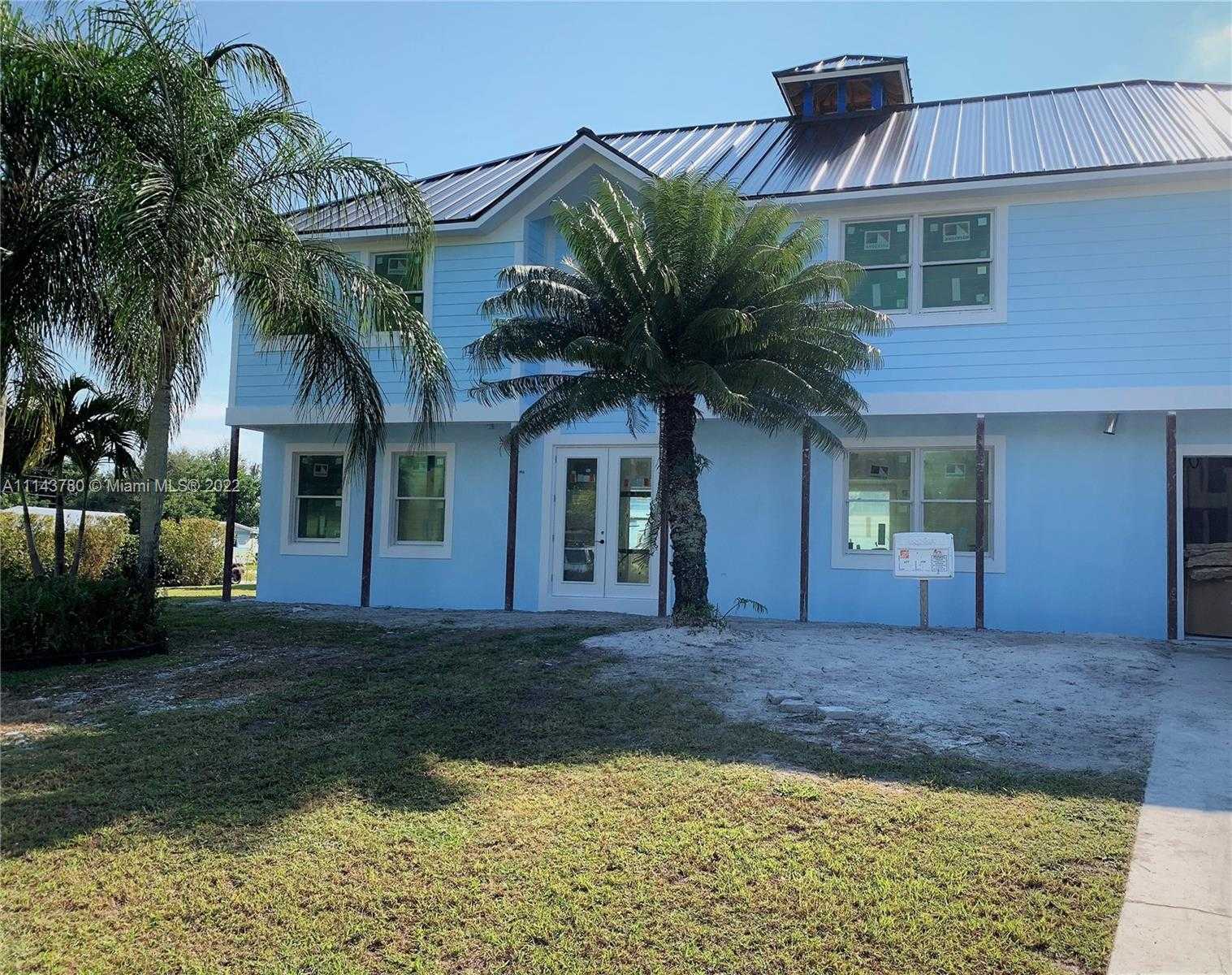 House in Tequesta, Florida 11621736